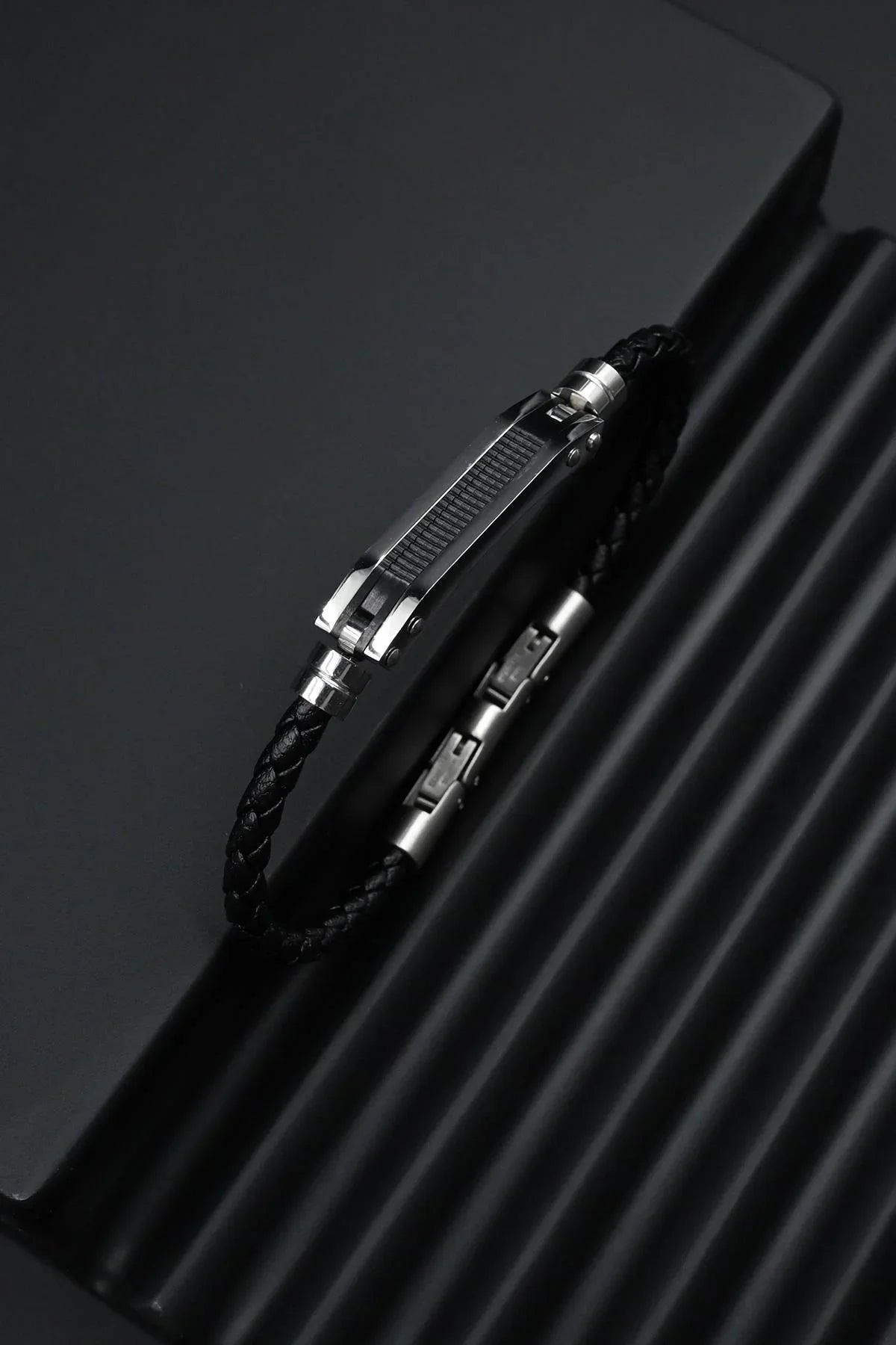 FRNCH 316L Çelik ve Derili Gümüş Renk Erkek Bileklik FRJ12857-3857-AB2