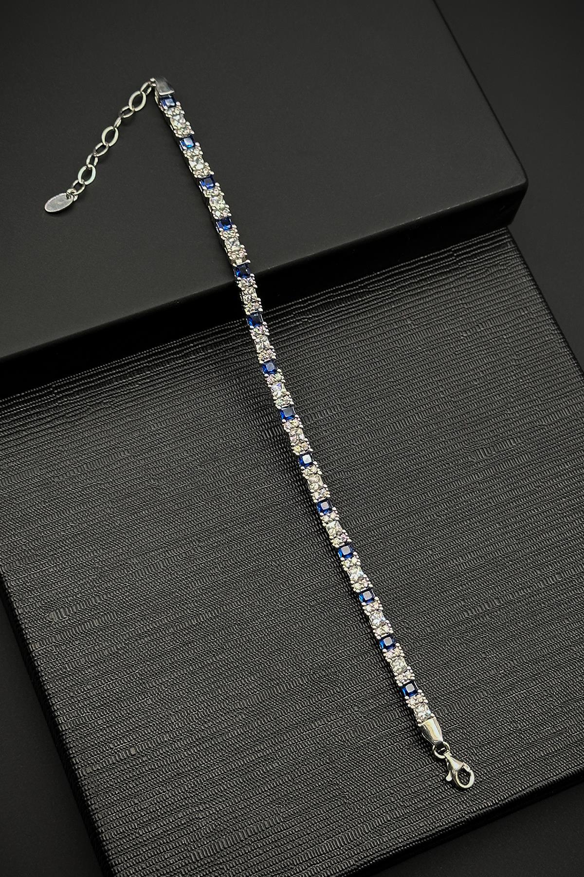 FRNCH 925 Ayar Gümüş 3MM Lacivert-Beyaz Zirkon Taşlı Erkek Bileklik FRJ12344-3344-LA