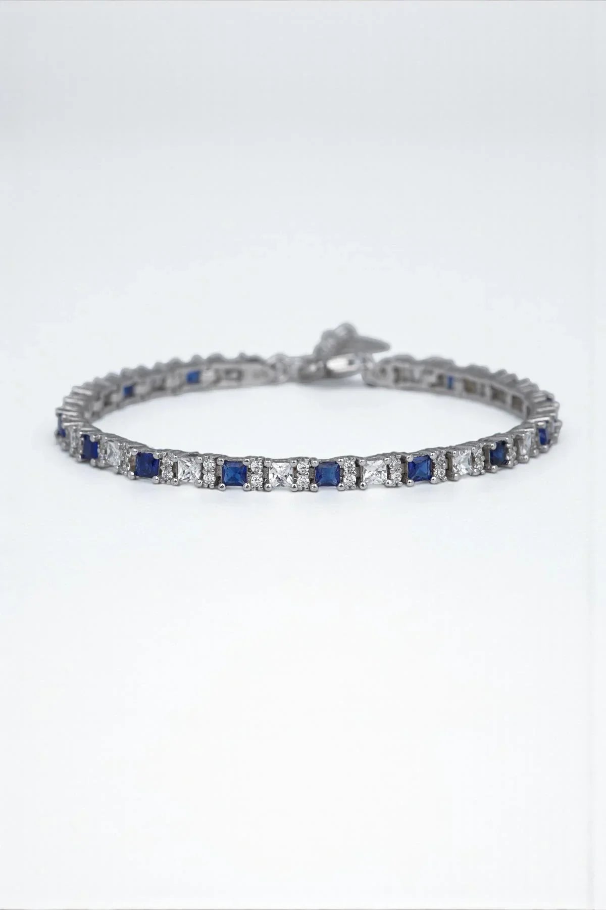 FRNCH 925 Ayar Gümüş 3MM Lacivert-Beyaz Zirkon Taşlı Erkek Bileklik FRJ12344-3344-LA