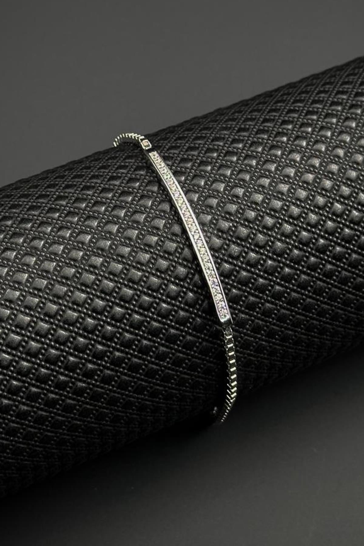 FRNCH 925 Ayar Gümüş Beyaz Zirkon Taşlı Gümüş Renk Erkek Bileklik FRJ12652-3652-A