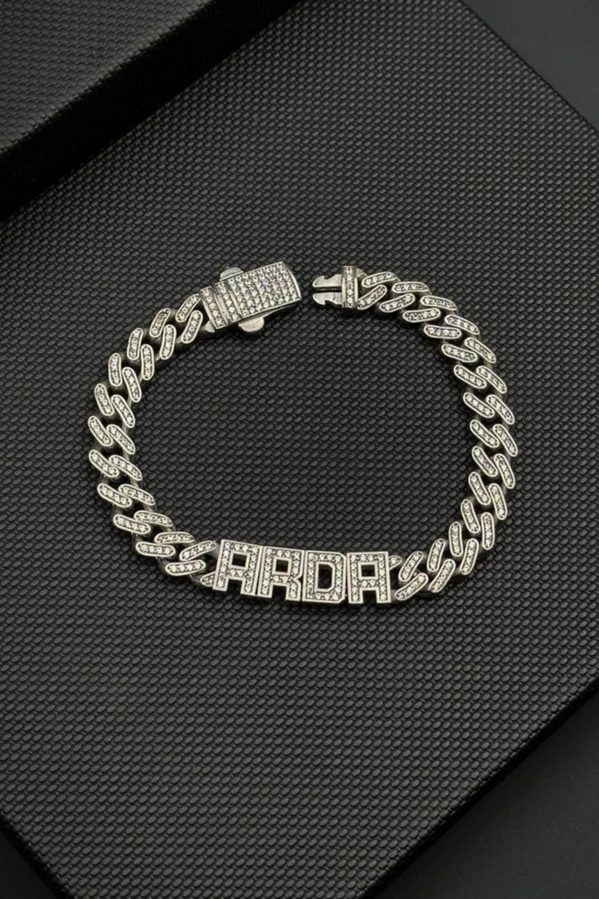 FRNCH 925 Ayar Gümüş Beyaz Zirkon Taşlı İsim Yazılan Gümüş Renk Erkek Bileklik FRJ12787-3787-A