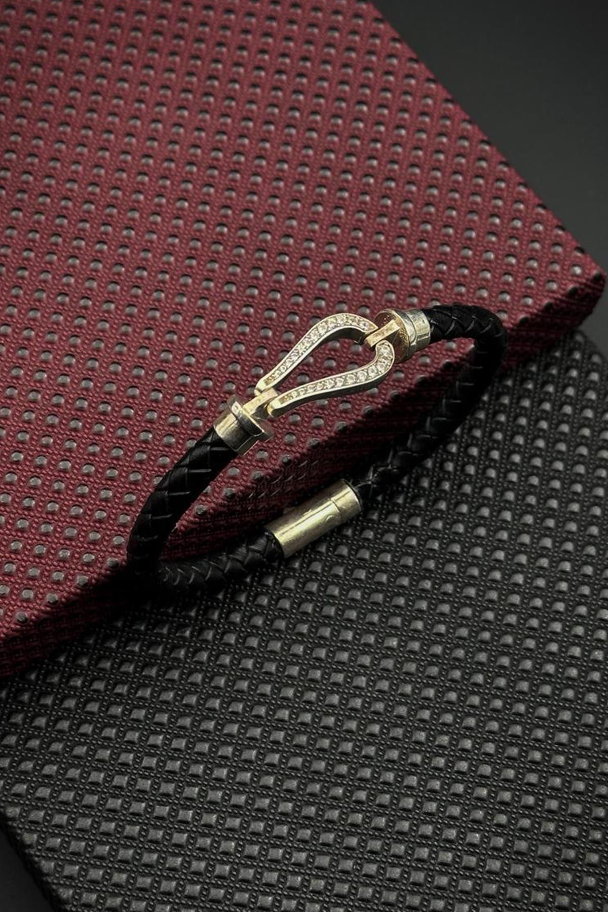 FRNCH 925 Ayar Gümüş Beyaz Zirkon Taşlı Siyah Renk Deri Erkek Bileklik FRJ12701-3701-A