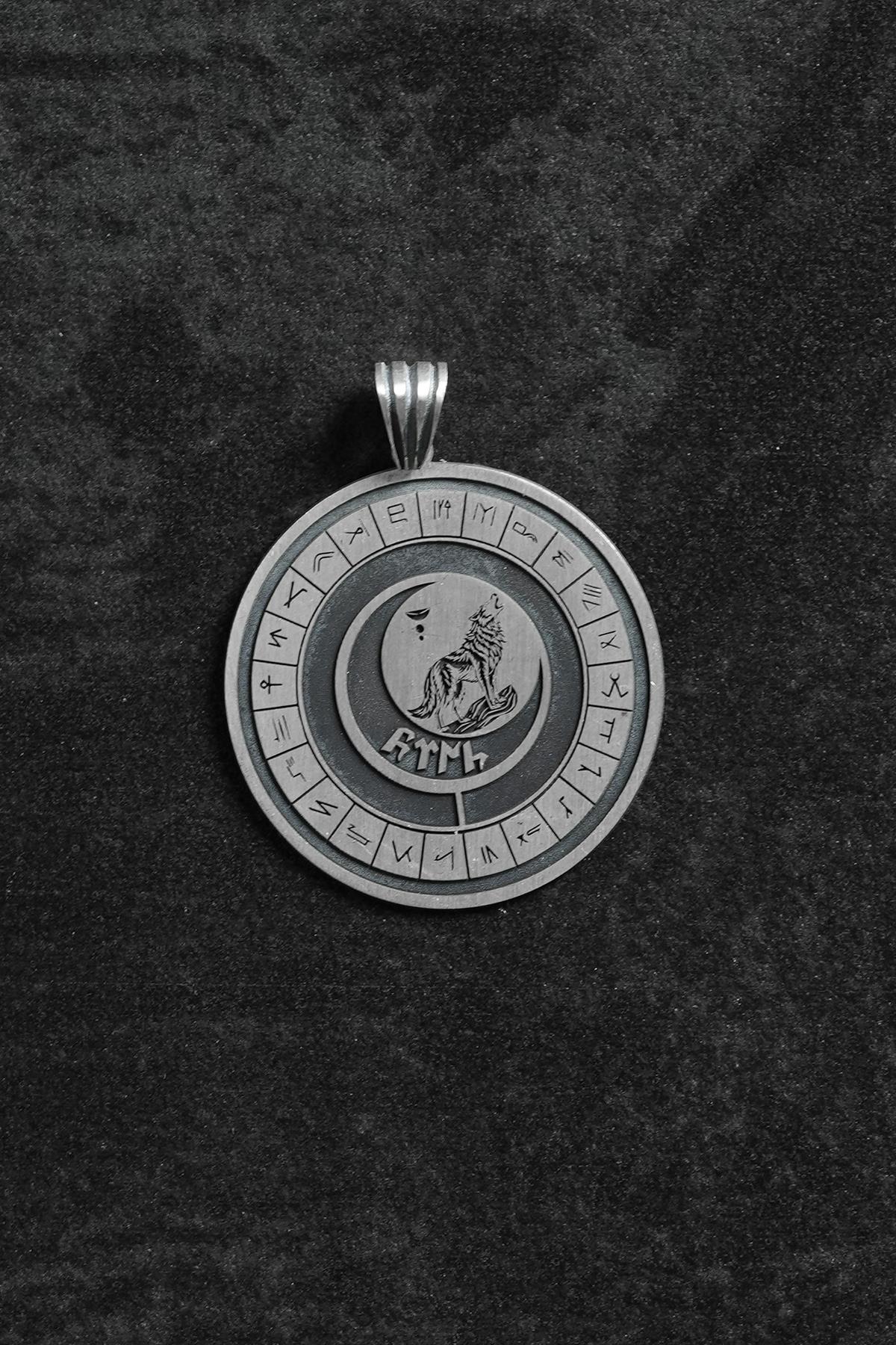 FRNCH 925 Ayar Gümüş Göktürk Alfabesi ve Kurt Figürlü Gümüş Renk Erkek Kolye Ucu FRKU-1122