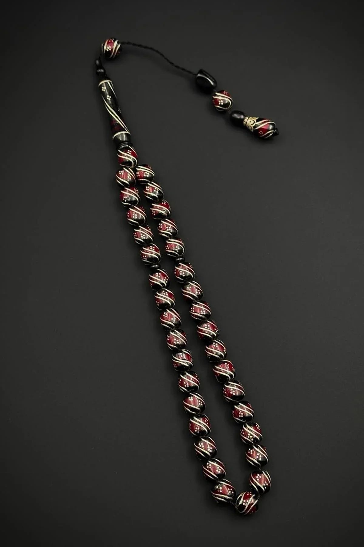 FRNCH 925 Ayar Gümüş İşlemeli Oltu Taşlı Kırmızı Renk Tesbih FRJ80005-105-K