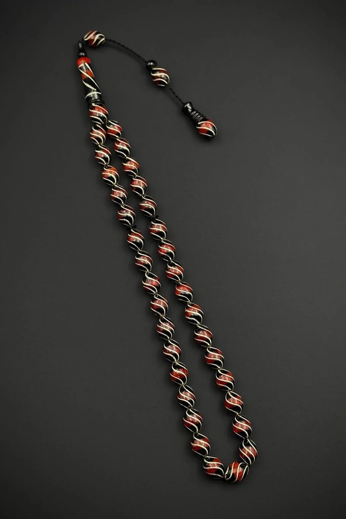 FRNCH 925 Ayar Gümüş İşlemeli Oltu Taşlı Kırmızı Renk Tesbih FRJ80005-105-K3