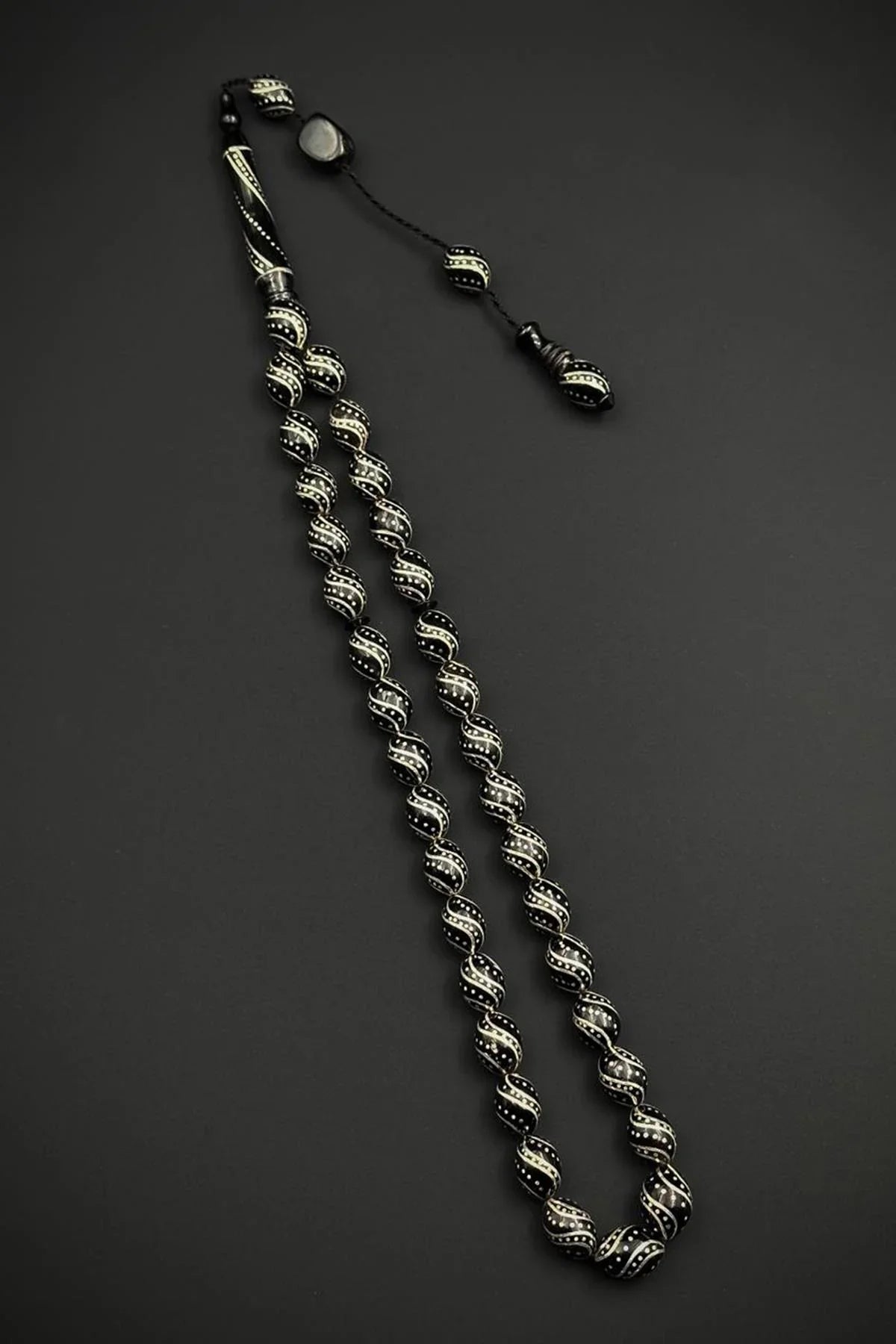 FRNCH 925 Ayar Gümüş İşlemeli Oltu Taşlı Siyah Renk Tesbih FRJ80005-105-S