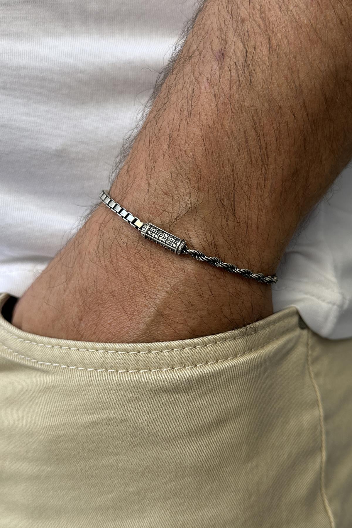 FRNCH 925 Ayar Gümüş İtalyan Model Beyaz Zirkon Taşlı Gümüş Renk Erkek Bileklik FRJ12227-3227-B