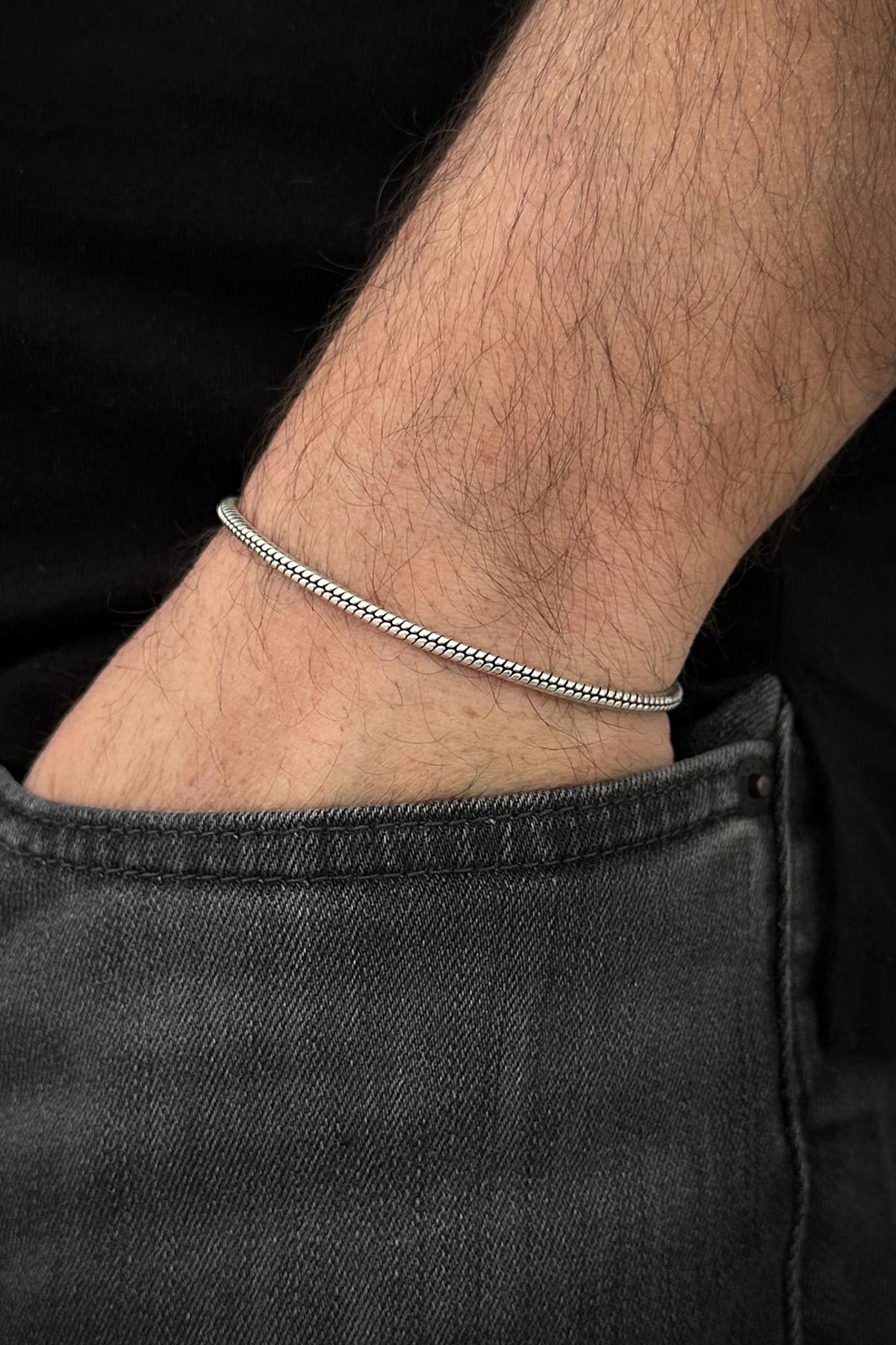 FRNCH 925 Ayar Gümüş İtalyan Model Gümüş Renk Erkek Bileklik FRJ12478-3478-A