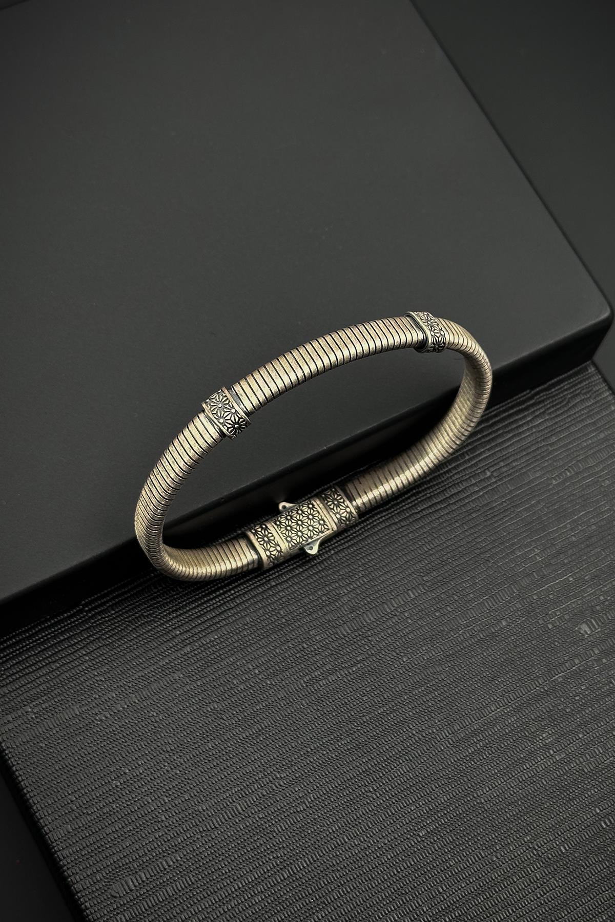 FRNCH 925 Ayar Gümüş İtalyan Model Gümüş Renk Erkek Bileklik FRJ12605-3605-A