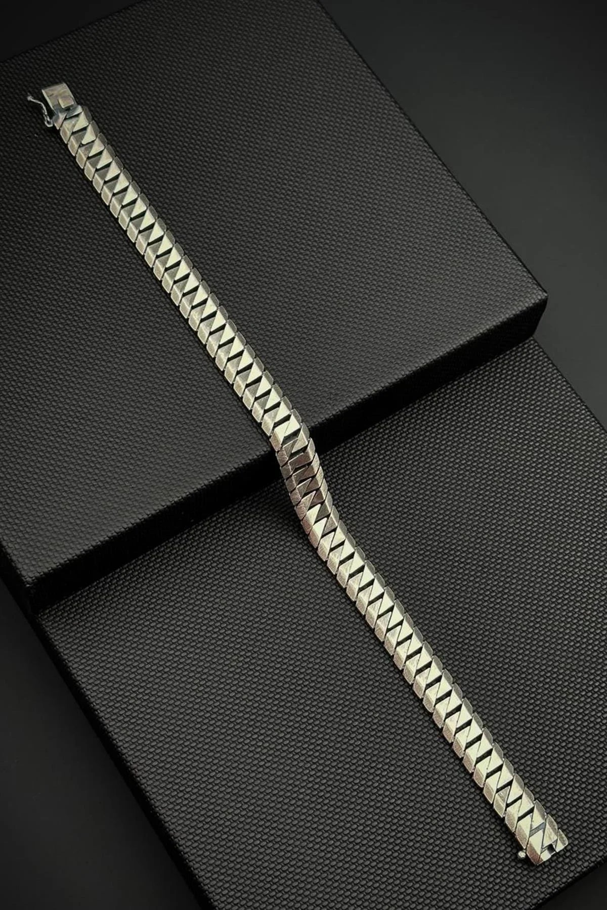 FRNCH 925 Ayar Gümüş İtalyan Model Gümüş Renk Erkek Bileklik FRJ12784-3784-A