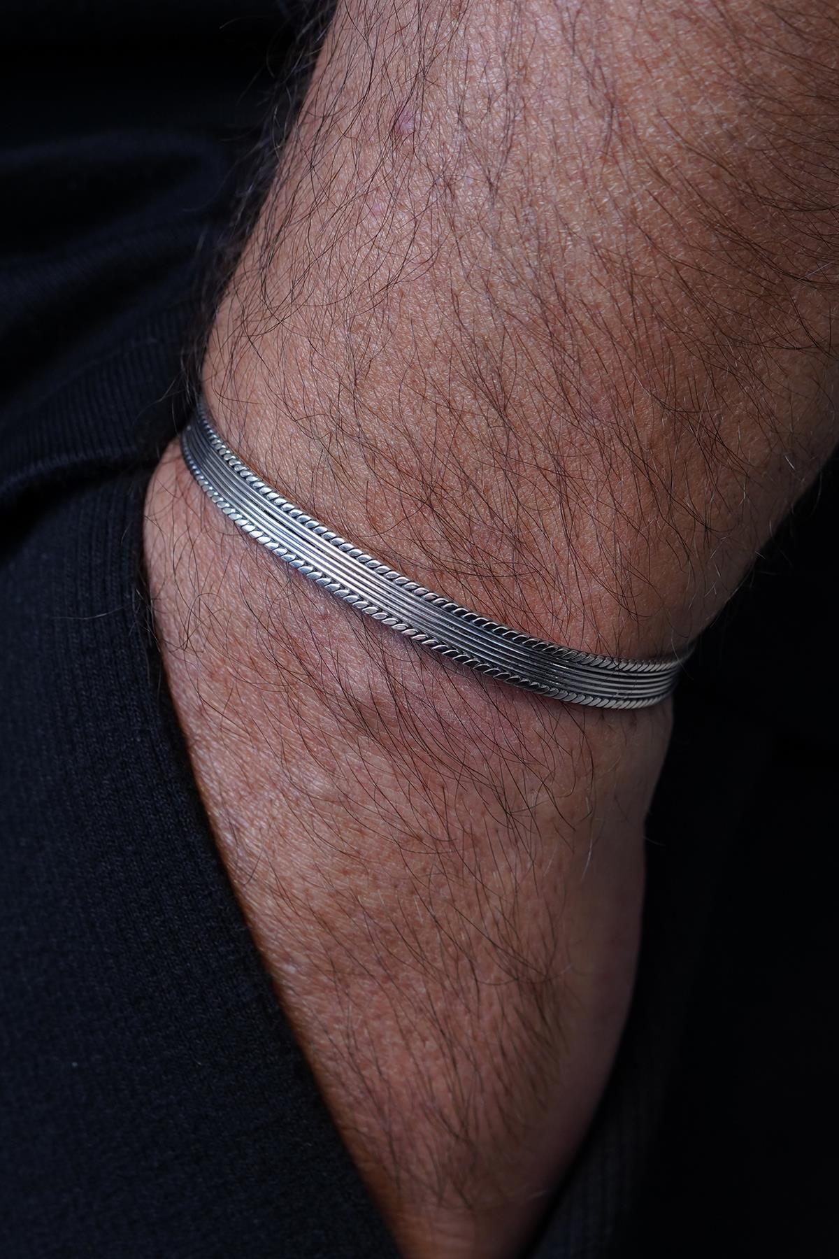 FRNCH 925 Ayar Gümüş İtalyan Model Gümüş Renk Erkek Bileklik/Yüzük Set FRJ12661-3661-A