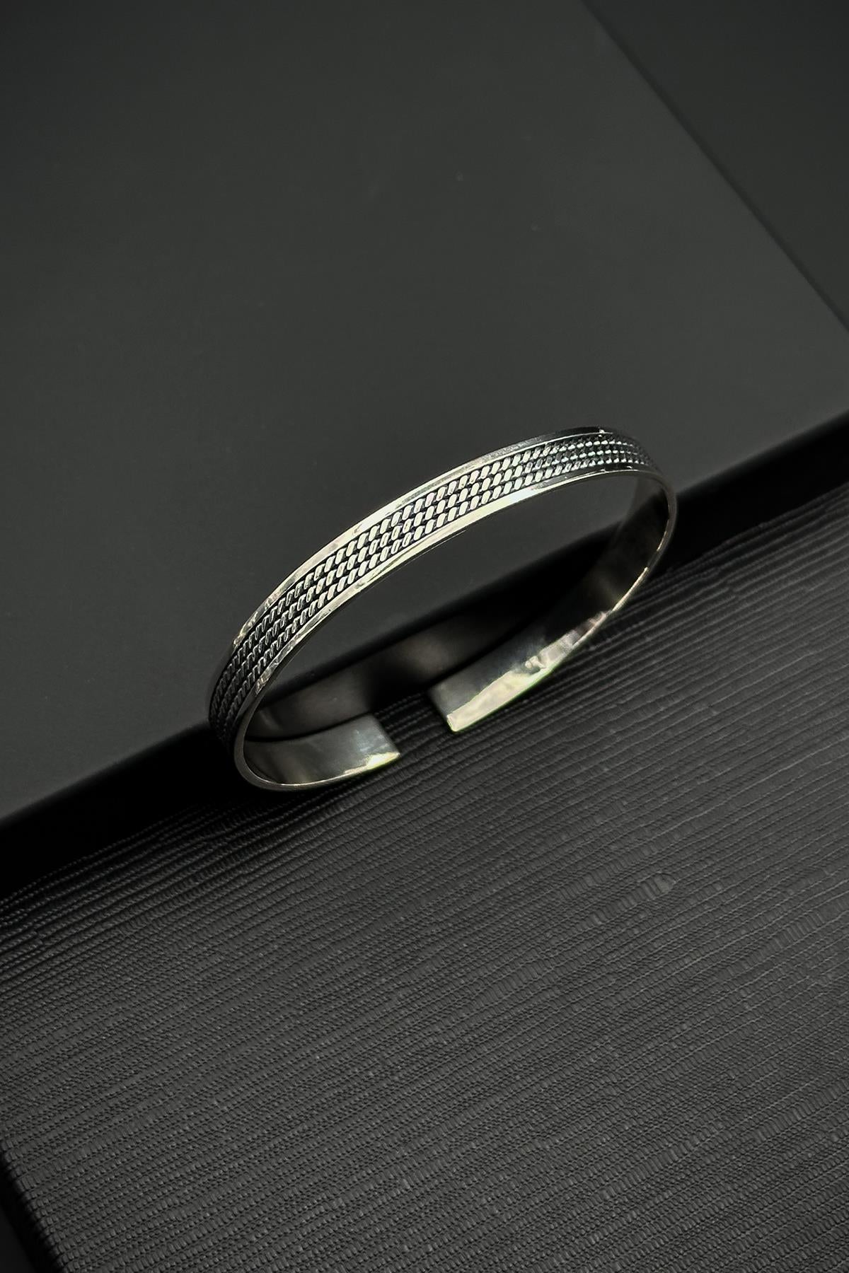 FRNCH 925 Ayar Gümüş italyan Model Gümüş Renk Erkek Kelepçe Bileklik FRJ12554-3554-A10