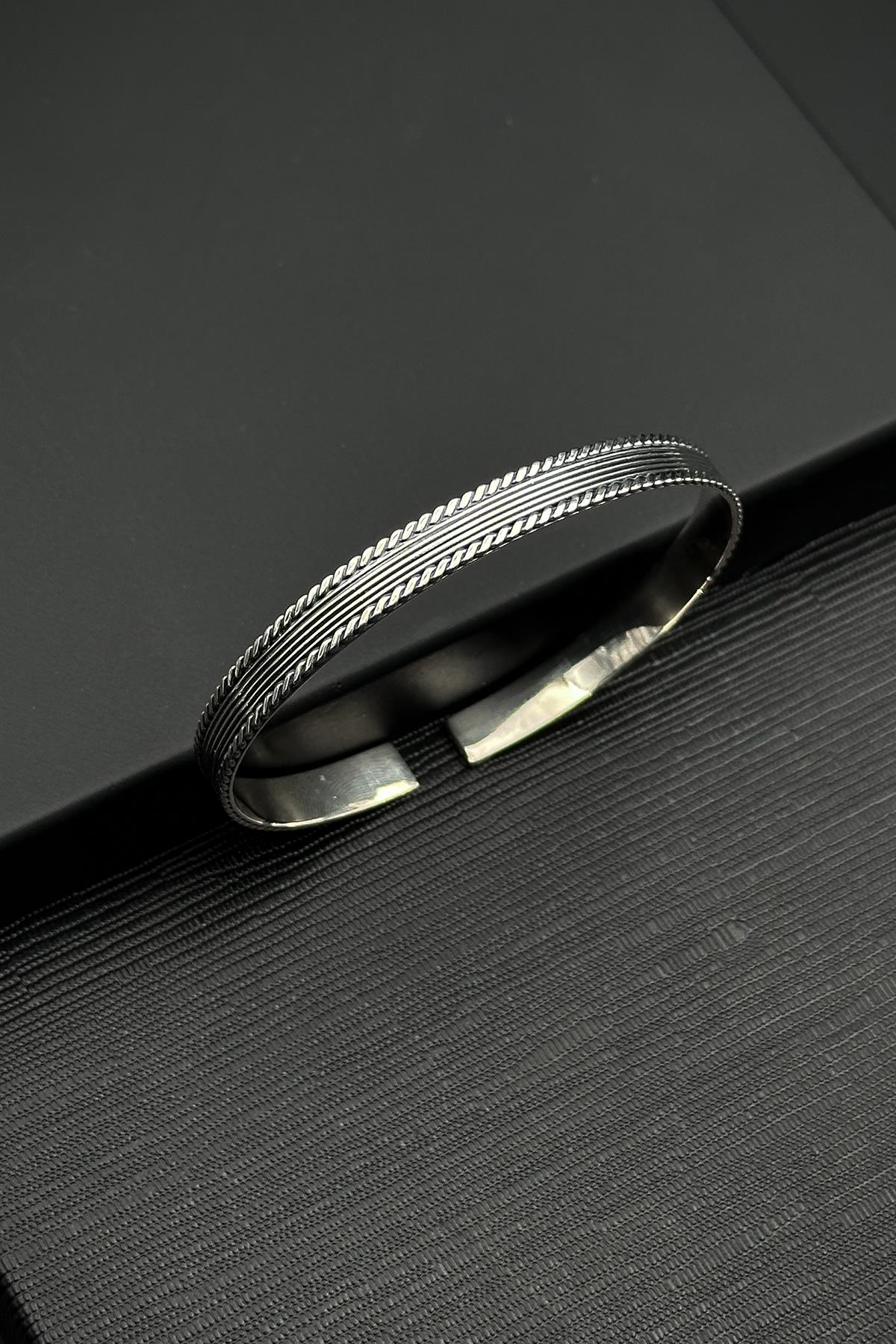 FRNCH 925 Ayar Gümüş italyan Model Gümüş Renk Erkek Kelepçe Bileklik FRJ12554-3554-A3