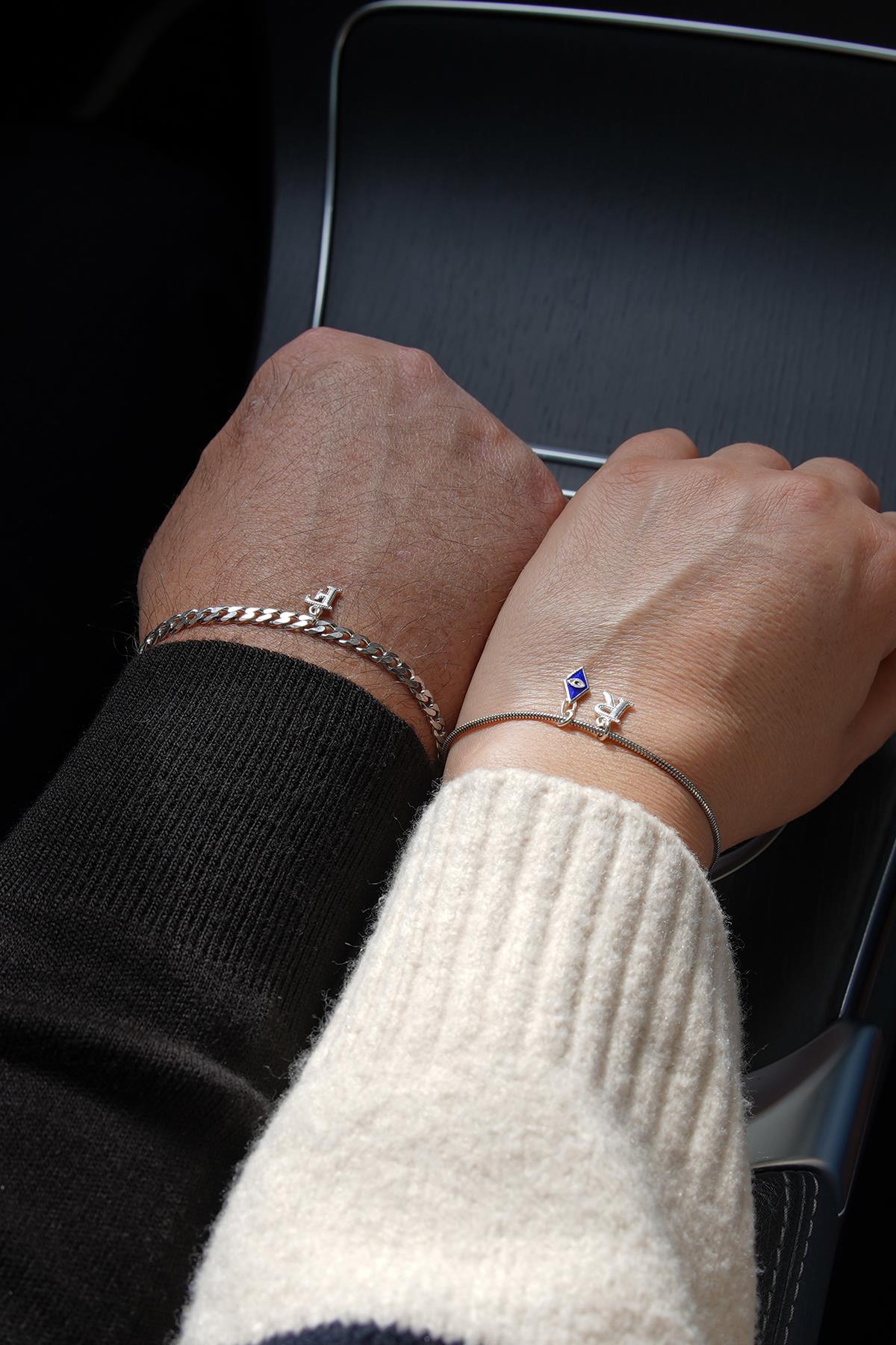 FRNCH 925 Ayar Gümüş İtalyan Model Gümüş Renk Sevgililer Günü Özel Bileklik Set FRJ12427-3427-A