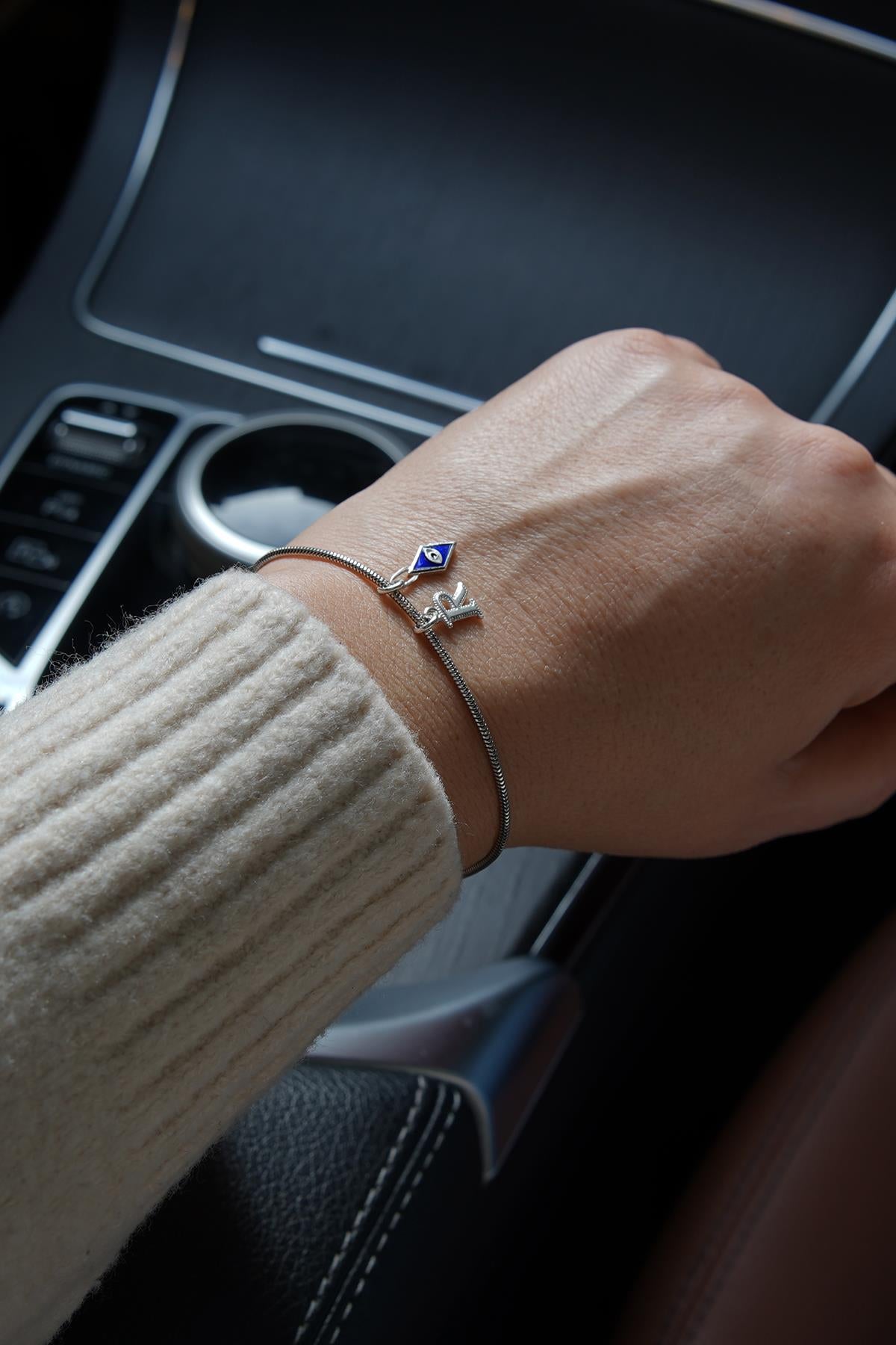 FRNCH 925 Ayar Gümüş İtalyan Model Gümüş Renk Sevgililer Günü Özel Bileklik Set FRJ12427-3427-A