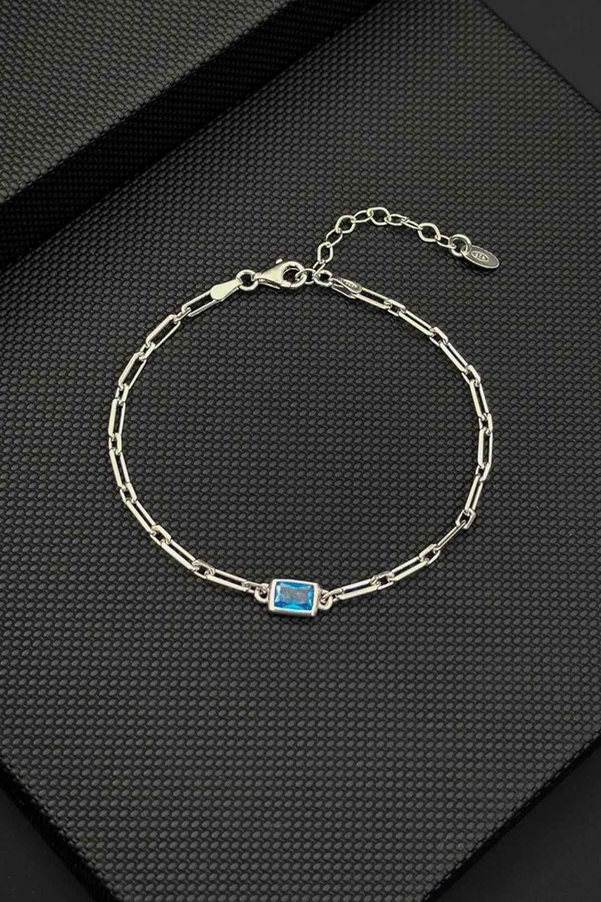 FRNCH 925 Ayar Gümüş İtalyan Model Mavi Zirkon Taşlı Gümüş Renk Erkek Bileklik FRJ12947-3947-M