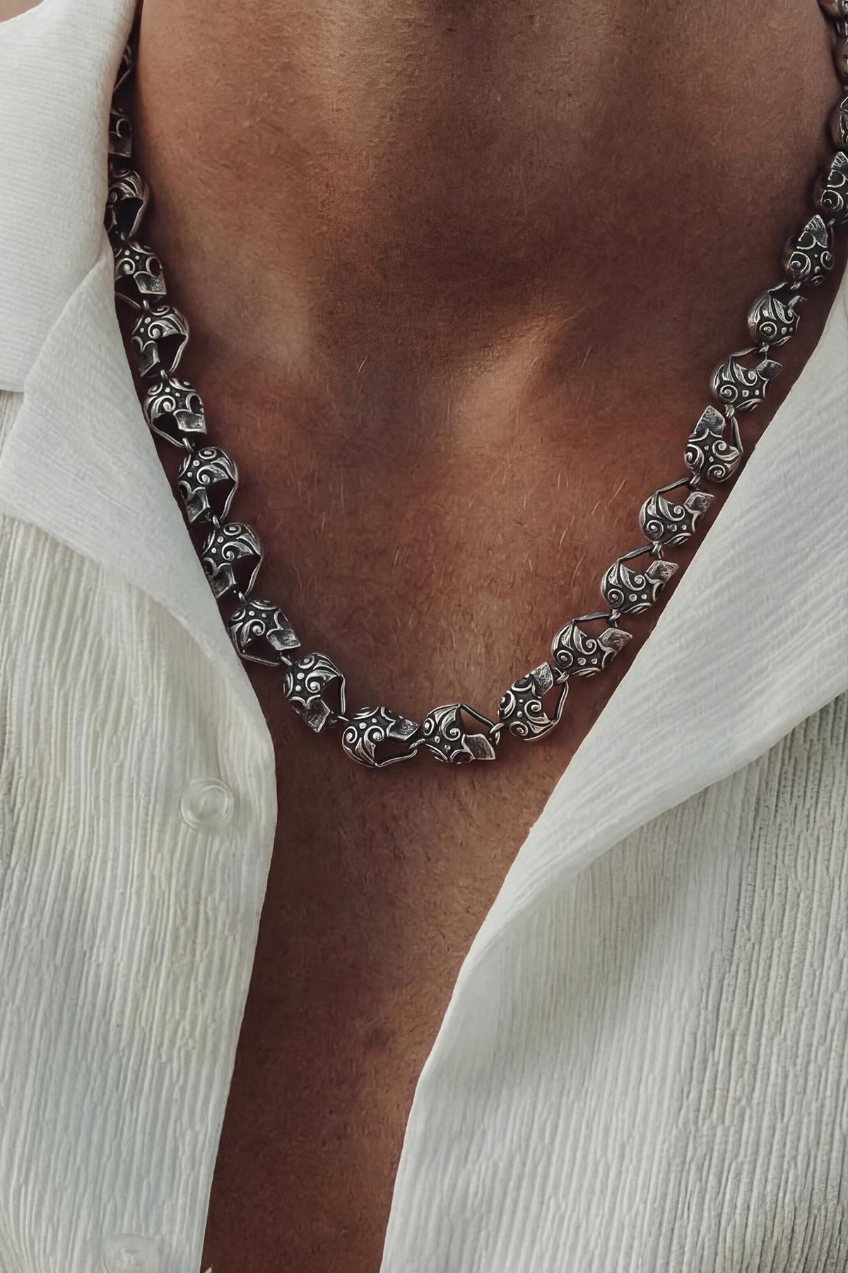 FRNCH 925 Ayar Gümüş İtalyan Model Siyah Zirkon Taşlı Antik Gümüş Renk Erkek Kolye FRJ30959-1059-A2