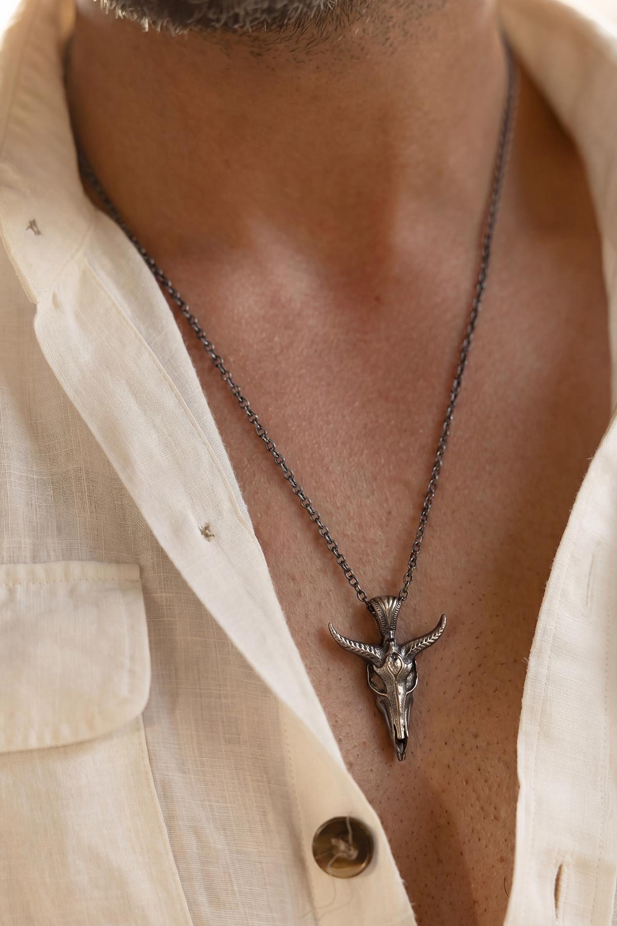 FRNCH 925 Ayar Gümüş İtalyan Model Siyah Zirkon Taşlı Antik Gümüş Renk Erkek Kolye FRJ30963-1063-A2