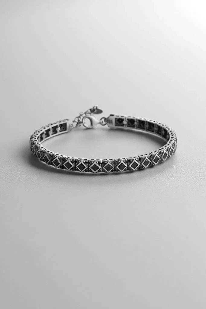 FRNCH 925 Ayar Gümüş İtalyan Model Siyah Zirkon Taşlı Gümüş Renk Erkek Bileklik FRJ12541-3541-B2