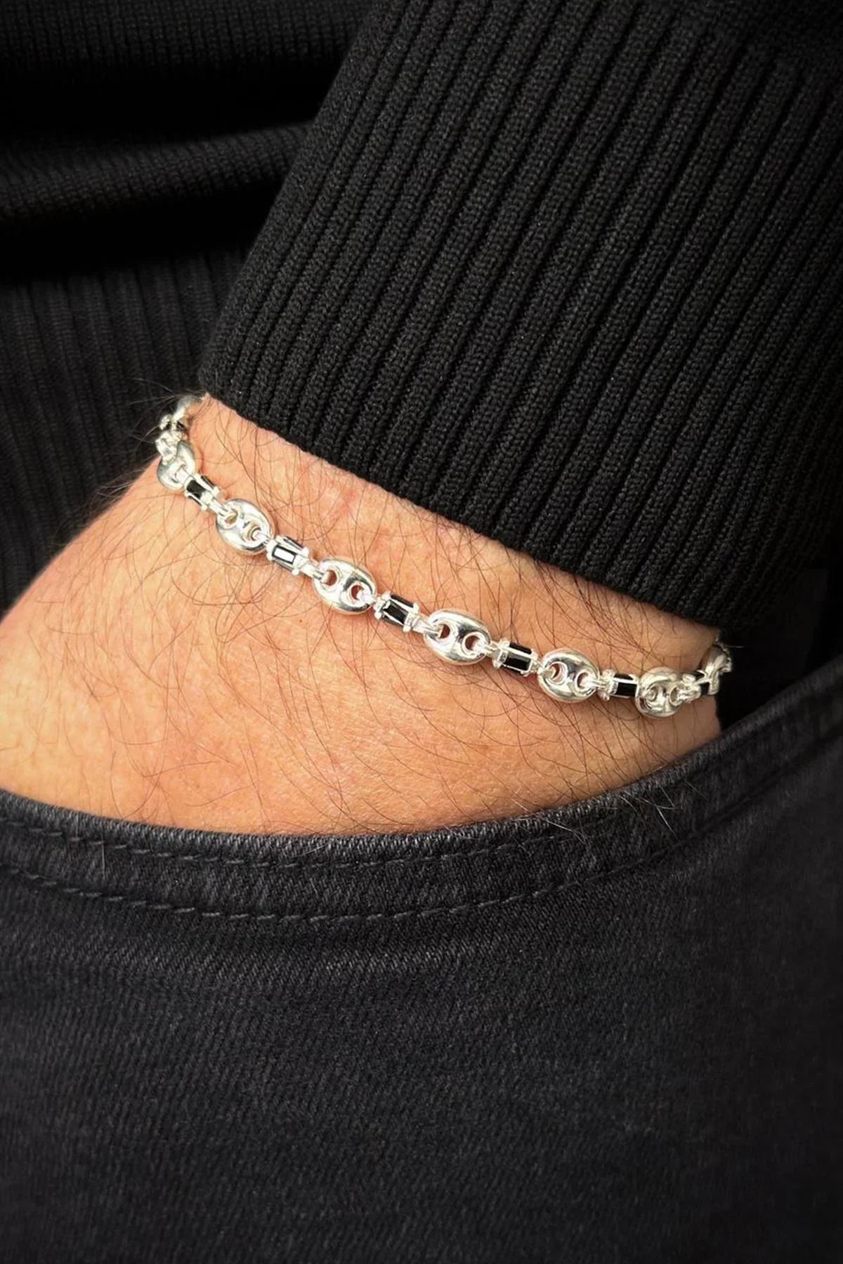 FRNCH 925 Ayar Gümüş İtalyan Model Siyah Zirkon Taşlı Gümüş Renk Erkek Bileklik FRJ12714-3714-S