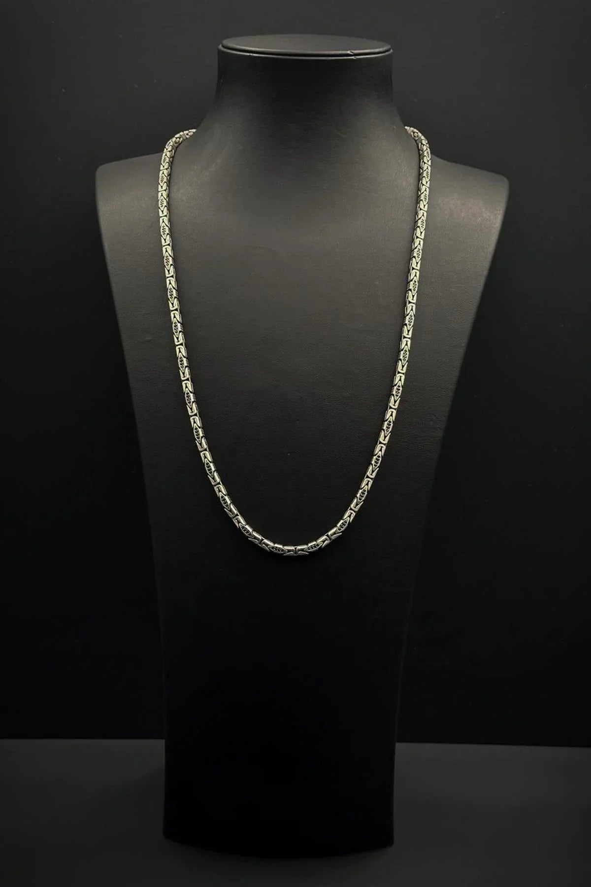 FRNCH 925 Ayar Gümüş İtalyan Model Siyah Zirkon Taşlı Gümüş Renk Erkek Bileklik FRJ30940-1040-A