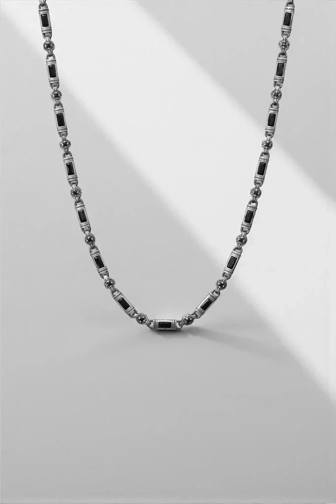 FRNCH 925 Ayar Gümüş italyan Model Siyah Zirkon Taşlı Gümüş Renk Erkek Kolye FRJ30809-909-S