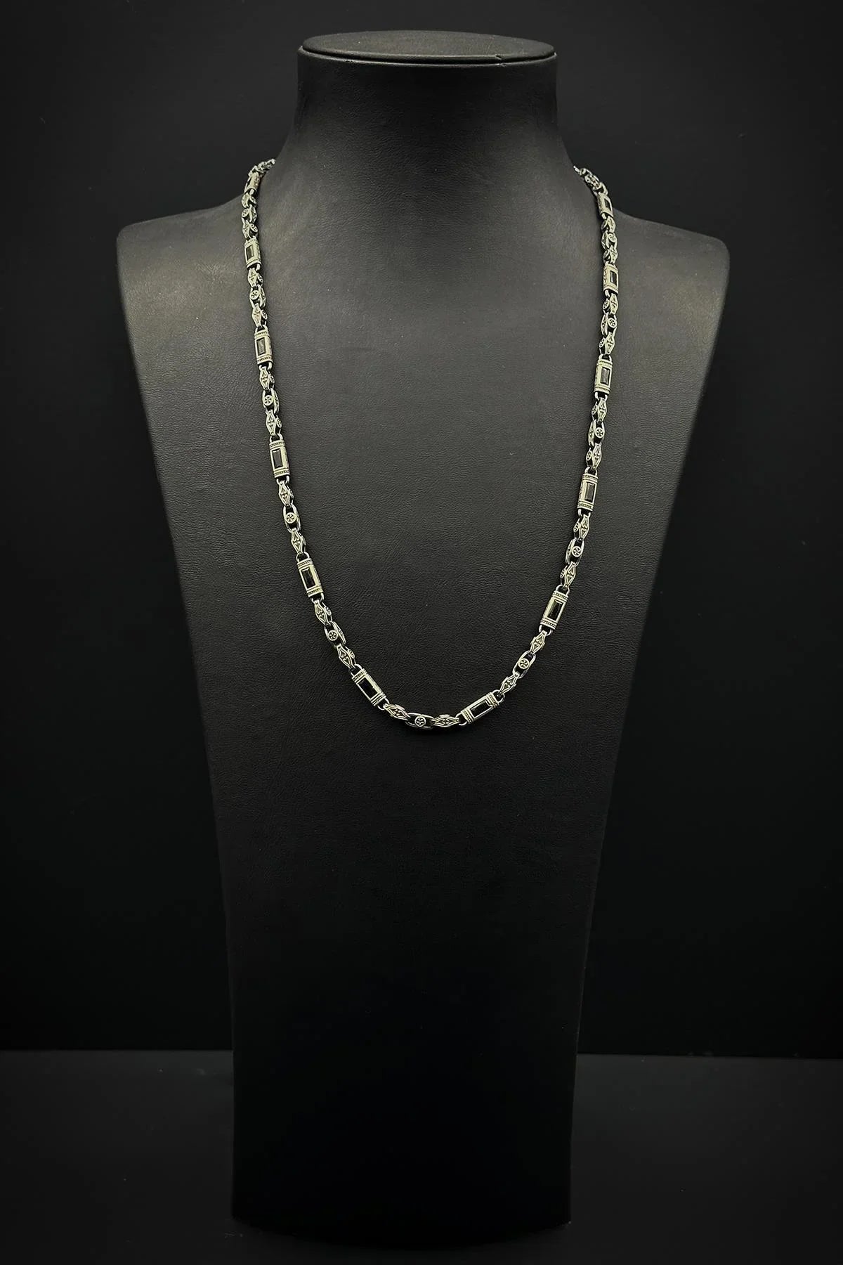 FRNCH 925 Ayar Gümüş italyan Model Siyah Zirkon Taşlı Gümüş Renk Erkek Kolye FRJ30809-909-S