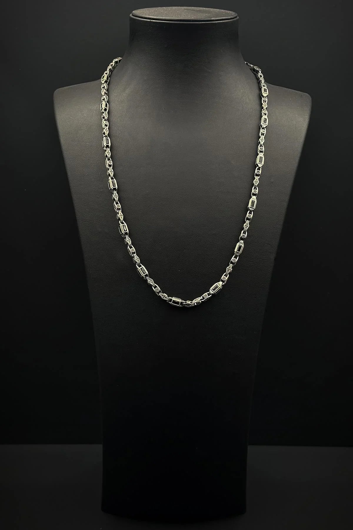 FRNCH 925 Ayar Gümüş İtalyan Model Siyah Zirkon Taşlı Gümüş Renk Erkek Kolye FRJ30931-1031-S