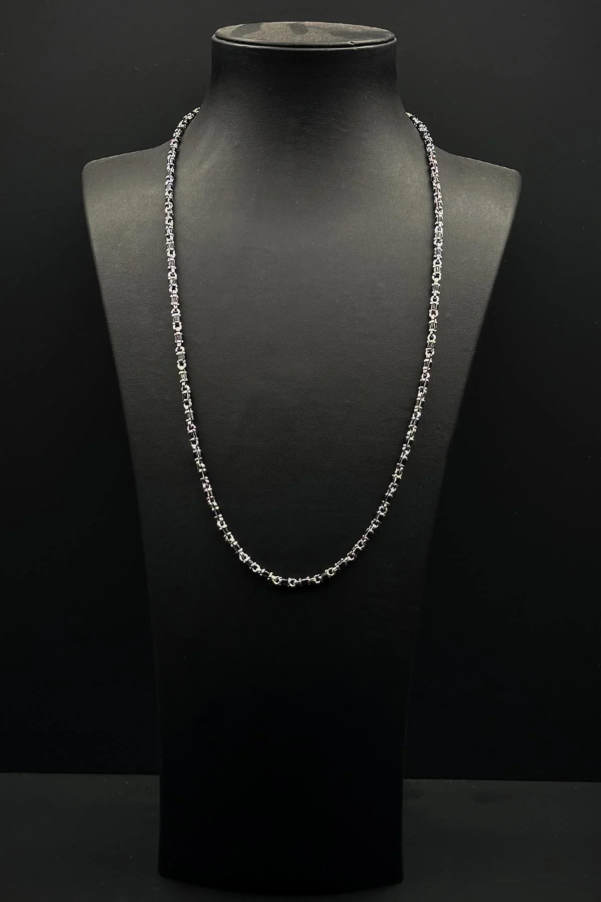 FRNCH 925 Ayar Gümüş İtalyan Model Siyah Zirkon Taşlı Gümüş Renk Erkek Kolye FRJ30935-1035-S