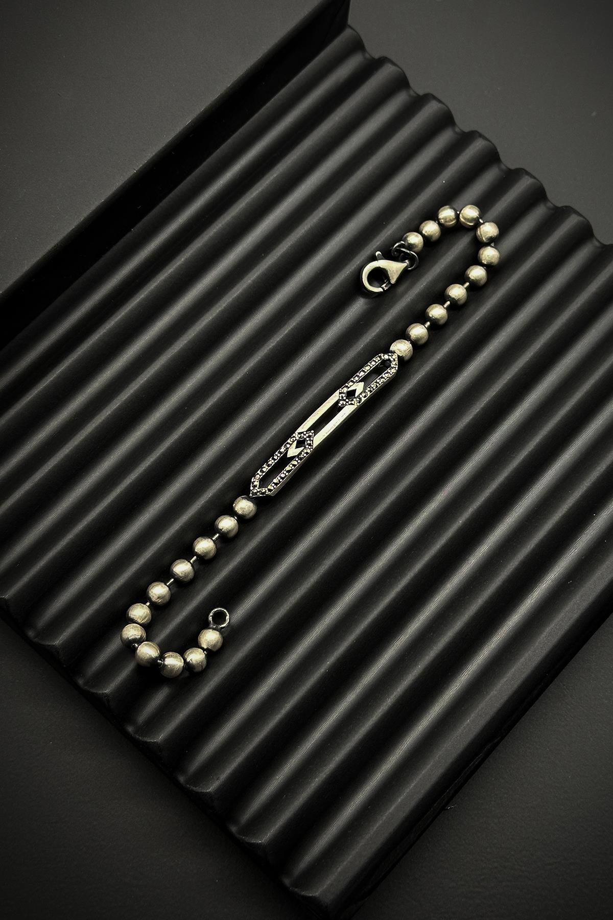 FRNCH 925 Ayar Gümüş İtalyan Model Zirkon Taşlı Gümüş Renk Erkek Bileklik FRJ12163-3163-A