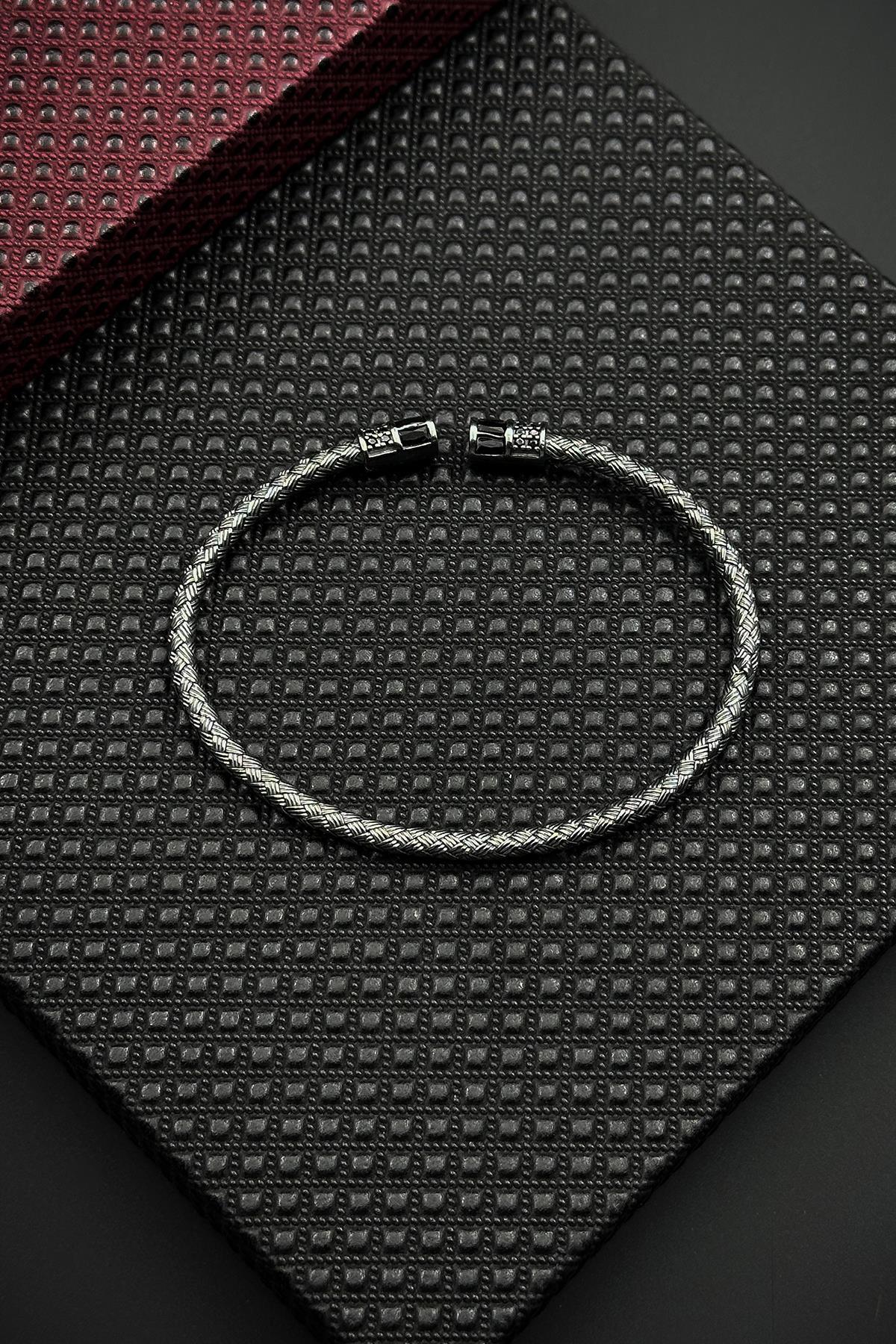 FRNCH 925 Ayar Gümüş İtalyan Model Zirkon Taşlı Siyah Renk Erkek Bileklik FRJ12623-3623-S