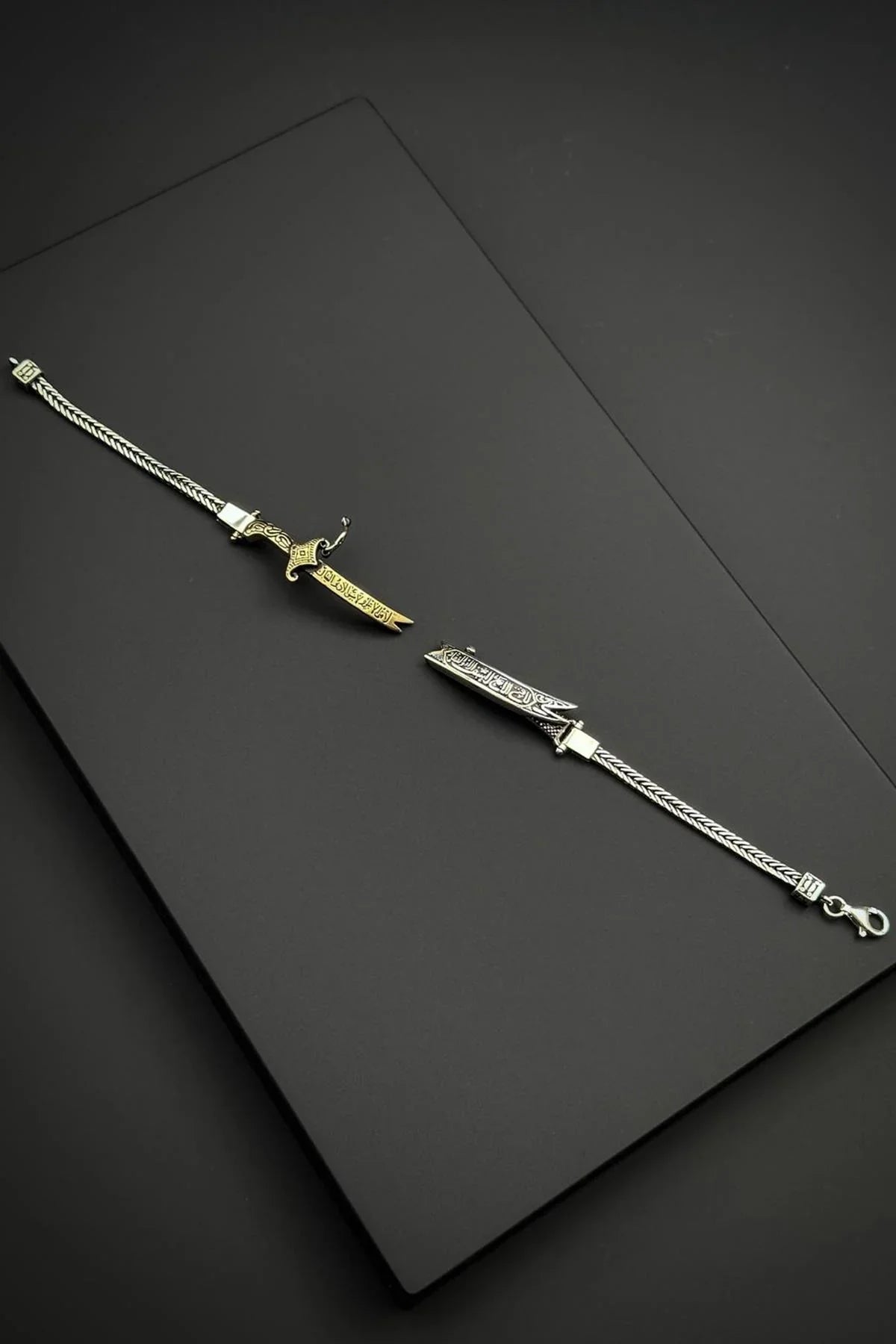 FRNCH 925 Ayar Gümüş Kılıç Figürlü Gümüş Renk Erkek Bileklik FRJ12735-3735-A