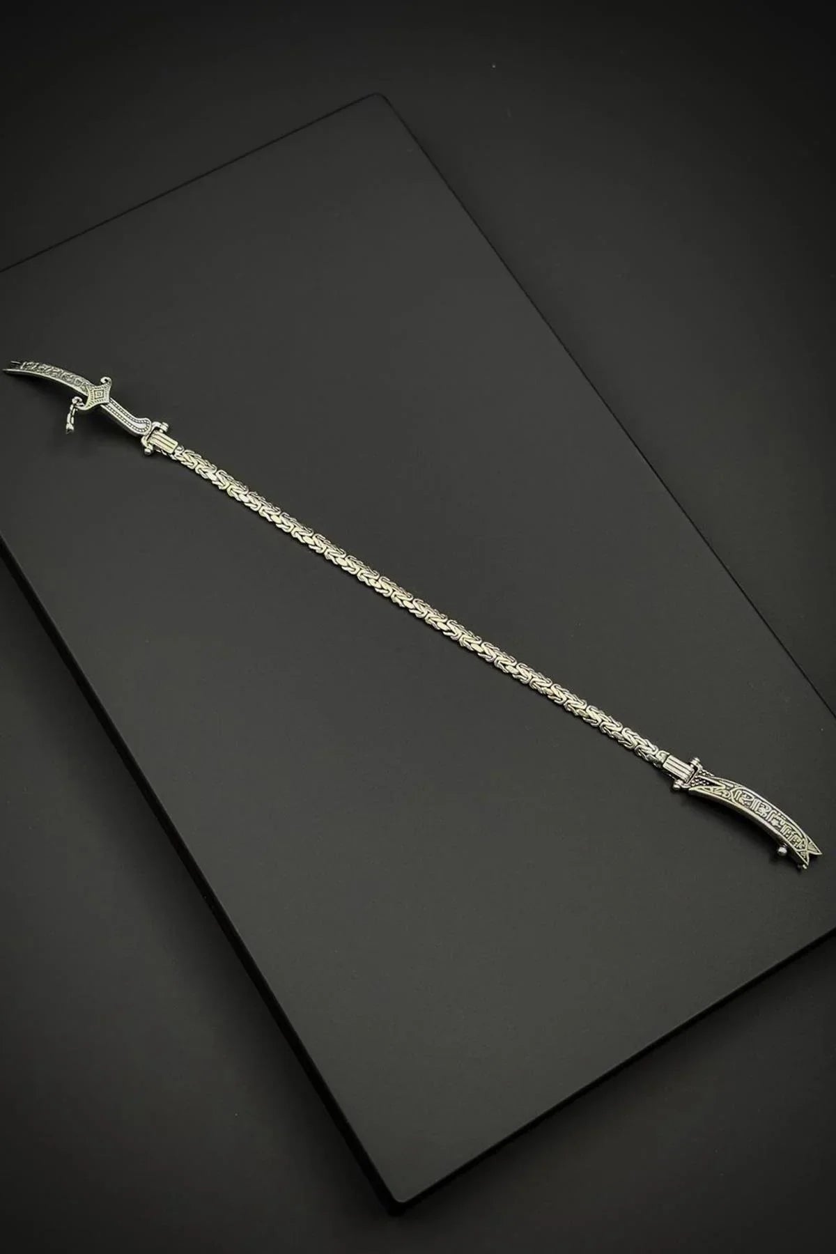 FRNCH 925 Ayar Gümüş Kılıç Figürlü Gümüş Renk Erkek Bileklik FRJ12736-3736-A