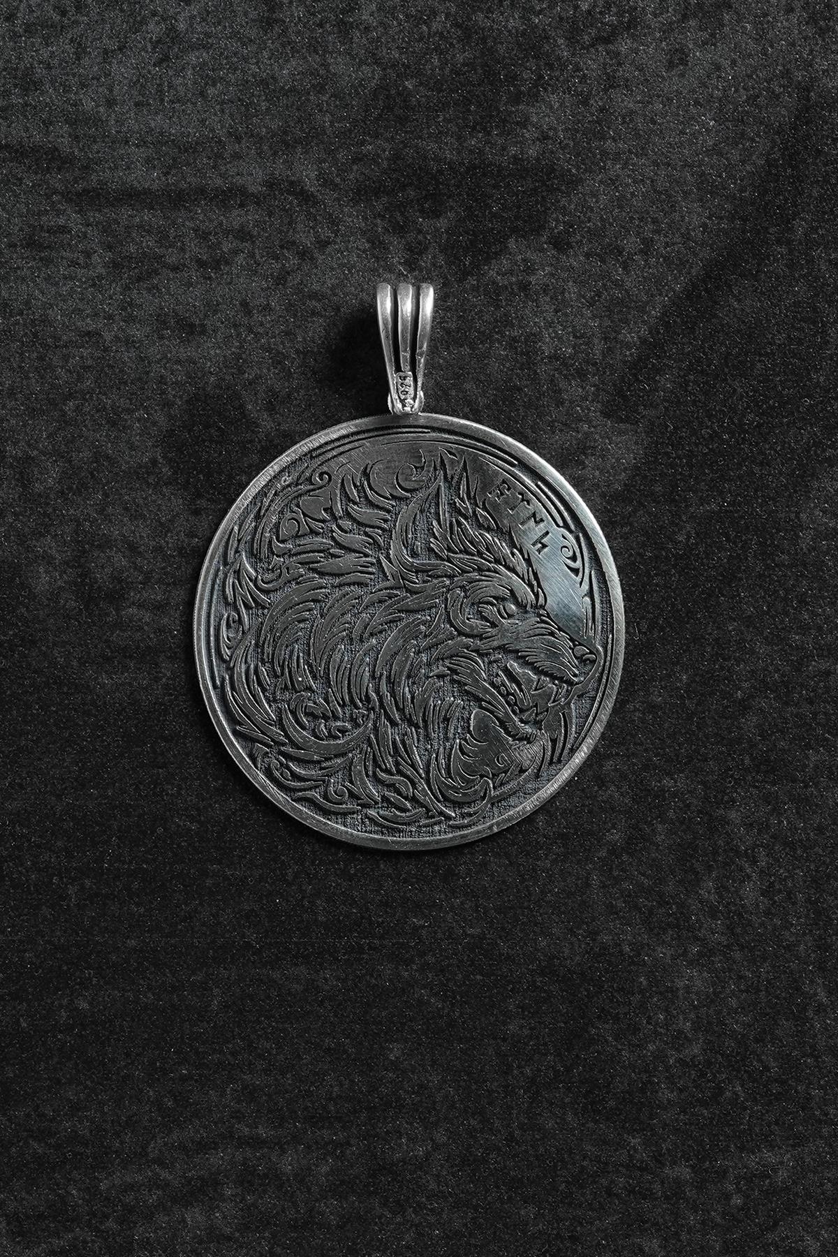 FRNCH 925 Ayar Gümüş Kurt Kafası Figürlü Gümüş Renk Erkek Kolye Ucu FRKU-1075