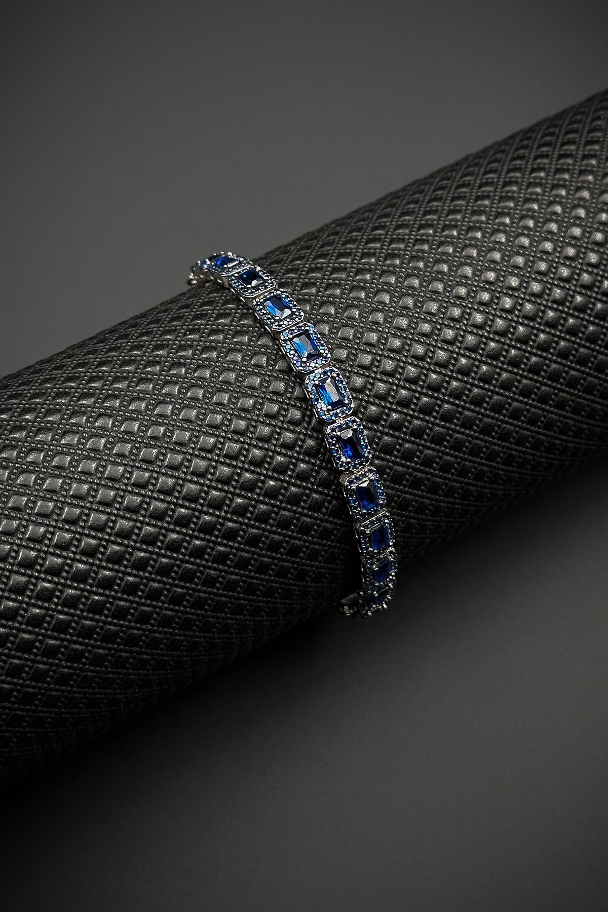 FRNCH 925 Ayar Gümüş Lacivert Baget Zirkon Taşlı Gümüş Renk Erkek Bileklik FRJ12644-3644-L