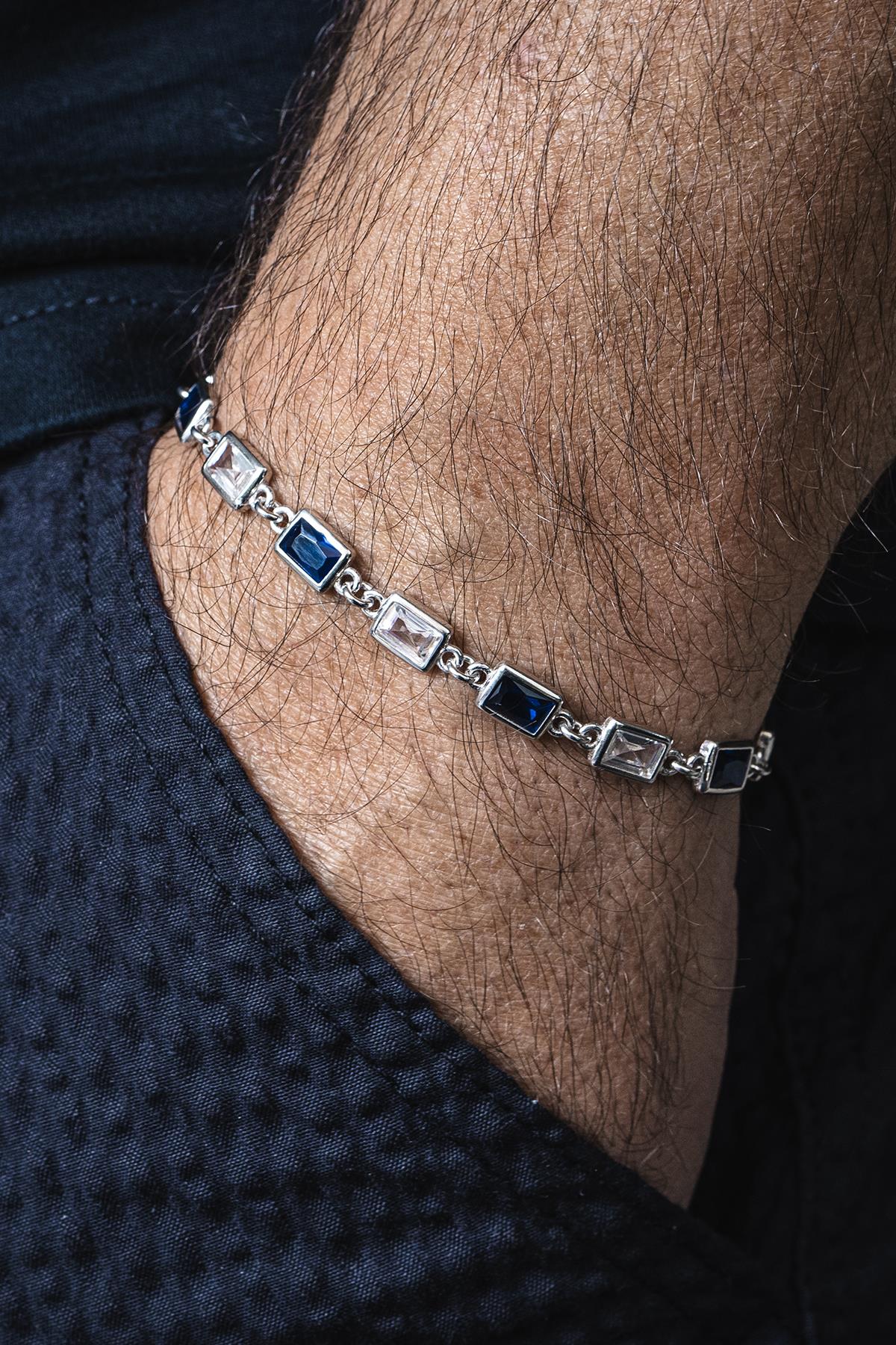 FRNCH 925 Ayar Gümüş Lacivert-Beyaz Zirkon Taşlı Gümüş Renk Erkek Bileklik FRJ12677-3677-LA