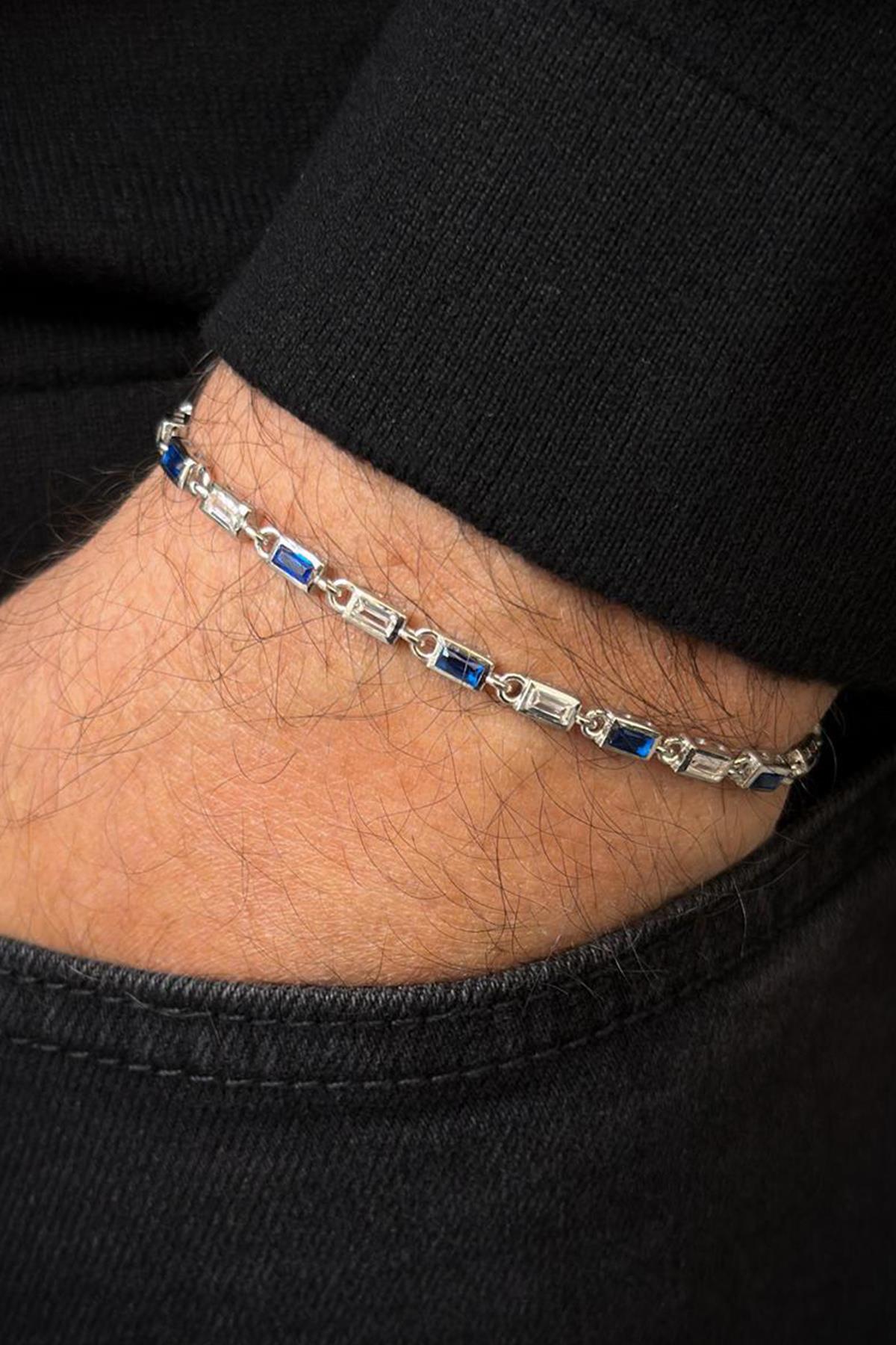 FRNCH 925 Ayar Gümüş Lacivert-Beyaz Zirkon Taşlı Gümüş Renk Erkek Bileklik FRJ12718-3718-LA