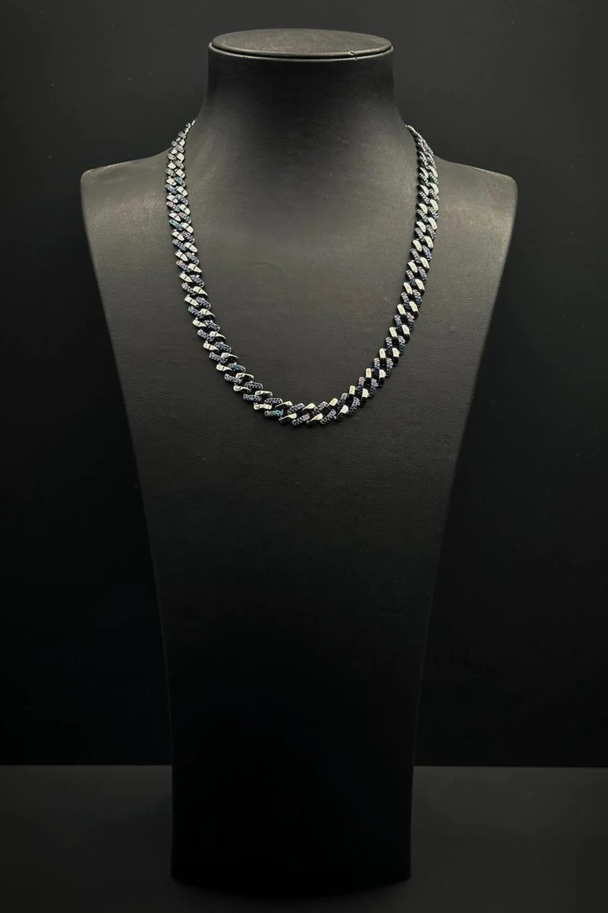 FRNCH 925 Ayar Gümüş Lacivert Zirkon Taşlı Füme Renk Erkek Kolye FRJ30938-1038-L