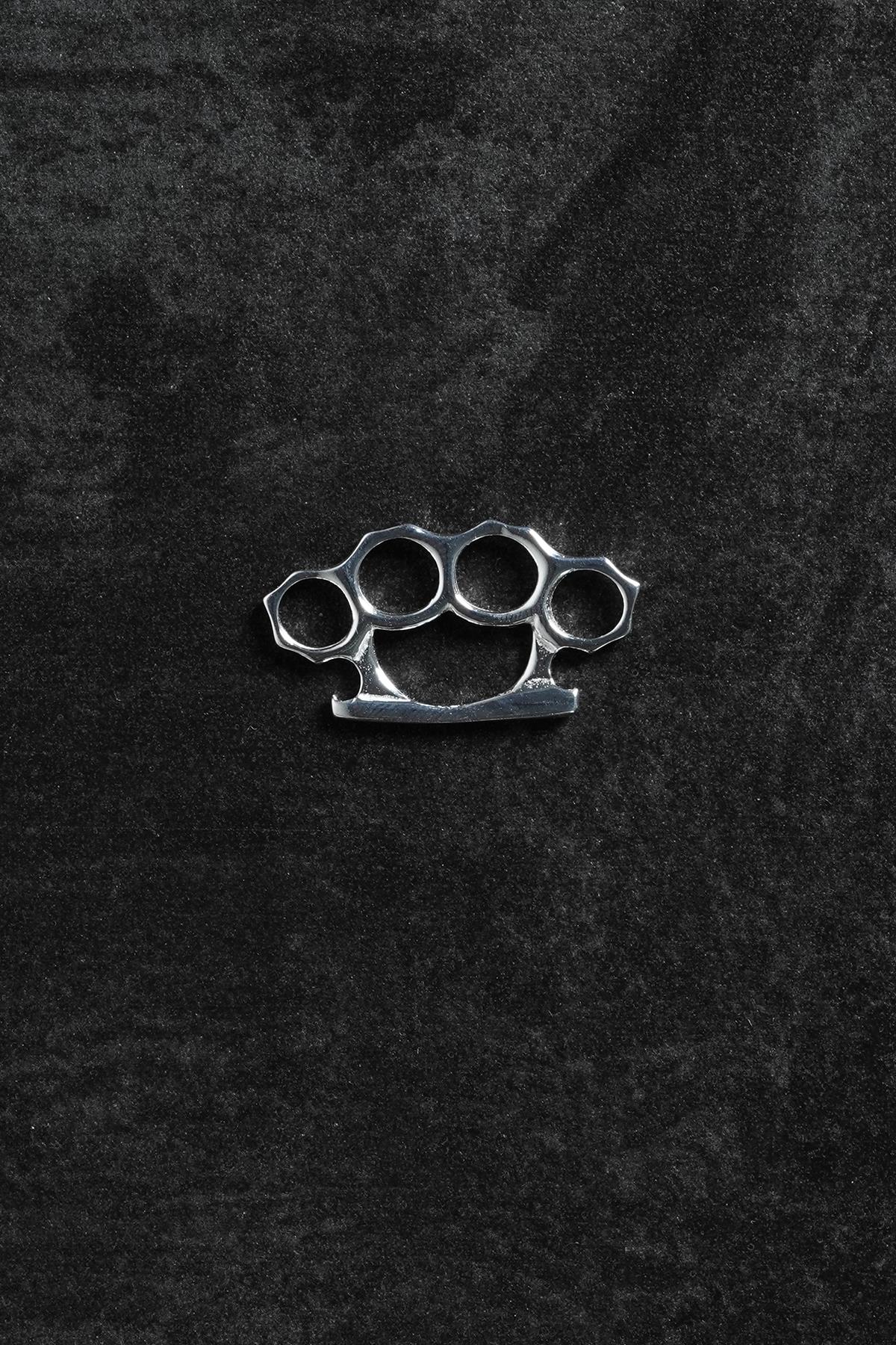 FRNCH 925 Ayar Gümüş Muşta Figürlü Gümüş Renk Erkek Kolye Ucu FRKU-1052