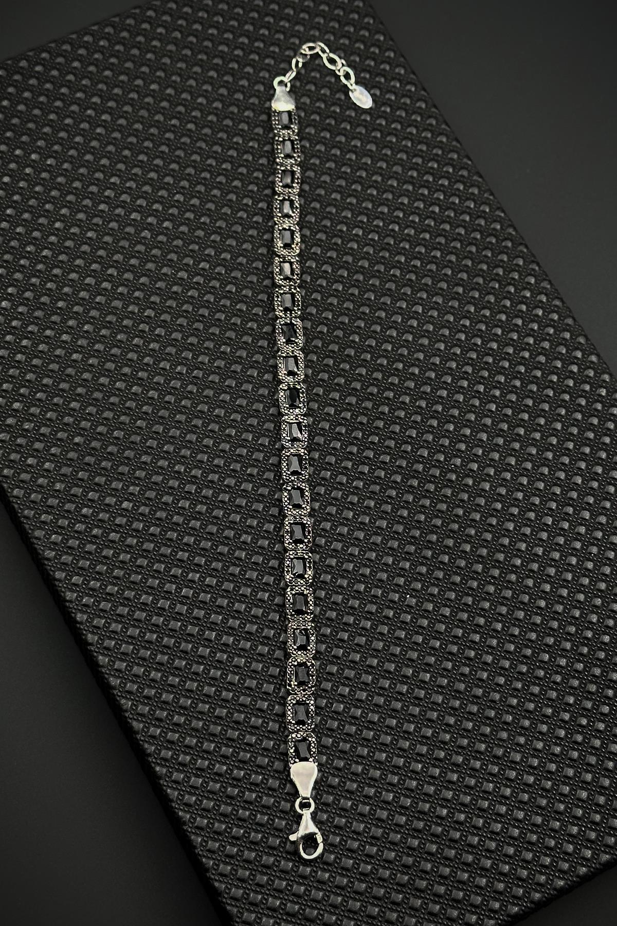 FRNCH 925 Ayar Gümüş Siyah Baget Zirkon Taşlı Gümüş Renk Erkek Bileklik FRJ12644-3644-S