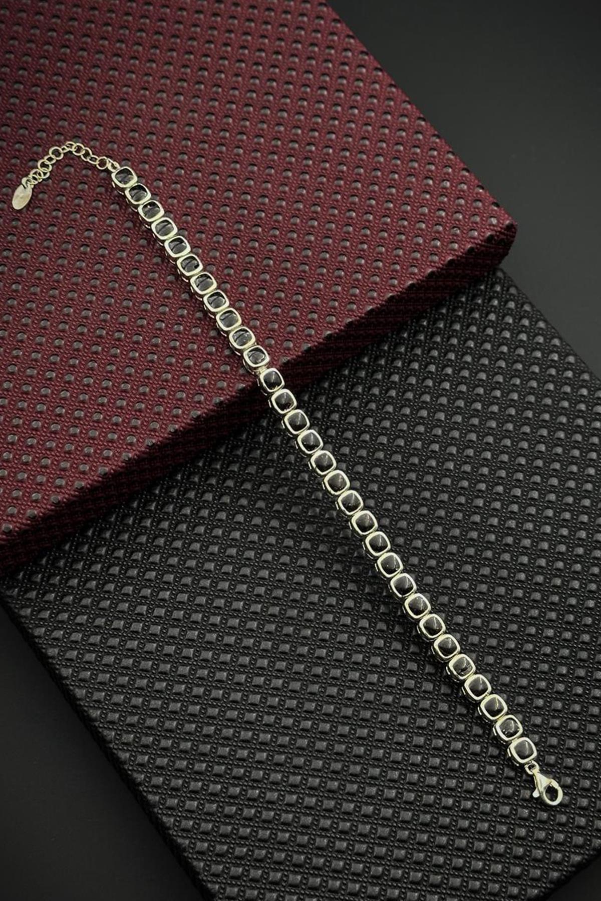 FRNCH 925 Ayar Gümüş Siyah Doğal Taşlı Gümüş Renk Erkek Bileklik FRJ12678-3678-S