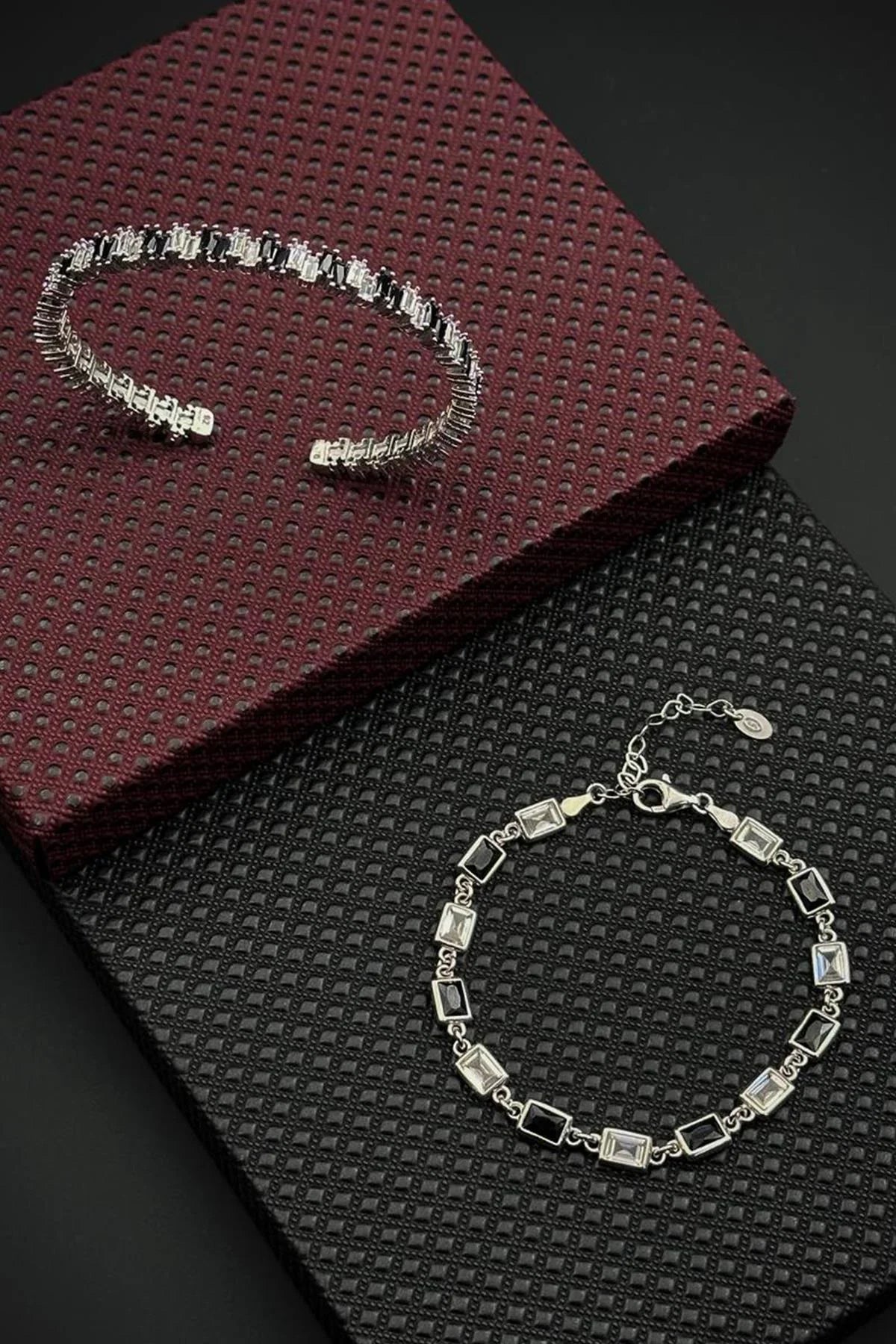 FRNCH 925 Ayar Gümüş Siyah Zirkon Taşlı Gümüş Renk Erkek Bileklik Set FRJ12696-3696-S