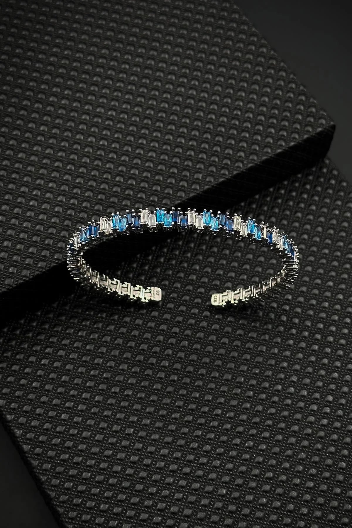 FRNCH 925 Ayar Gümüş Turkuaz-Lacivert Zirkon Taşlı Gümüş Renkli Erkek Bileklik FRJ12625-3625-LM