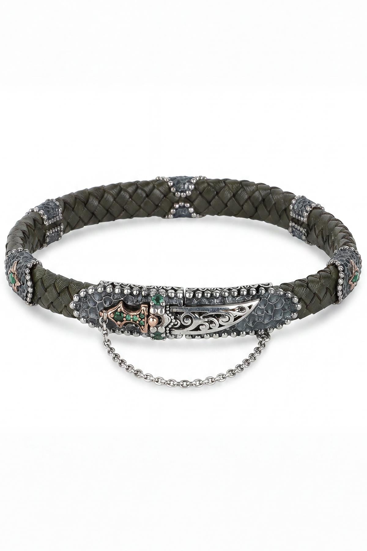 FRNCH 925 Ayar Gümüş ve Derili Bıçak Figürlü Yeşil Renk Erkek Bileklik FRJ12928-3928-Y