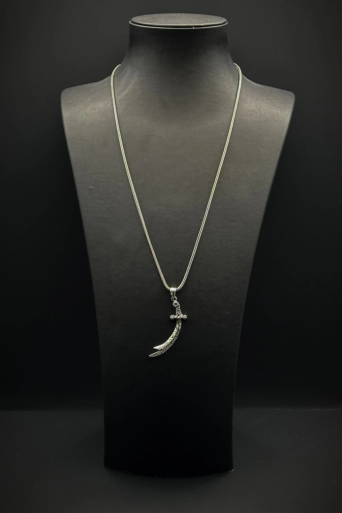 FRNCH 925 Ayar Gümüş ve Hz.Ali Kılıcı Figürlü Gümüş Renk Erkek Kolye FRJ30714-814-A5