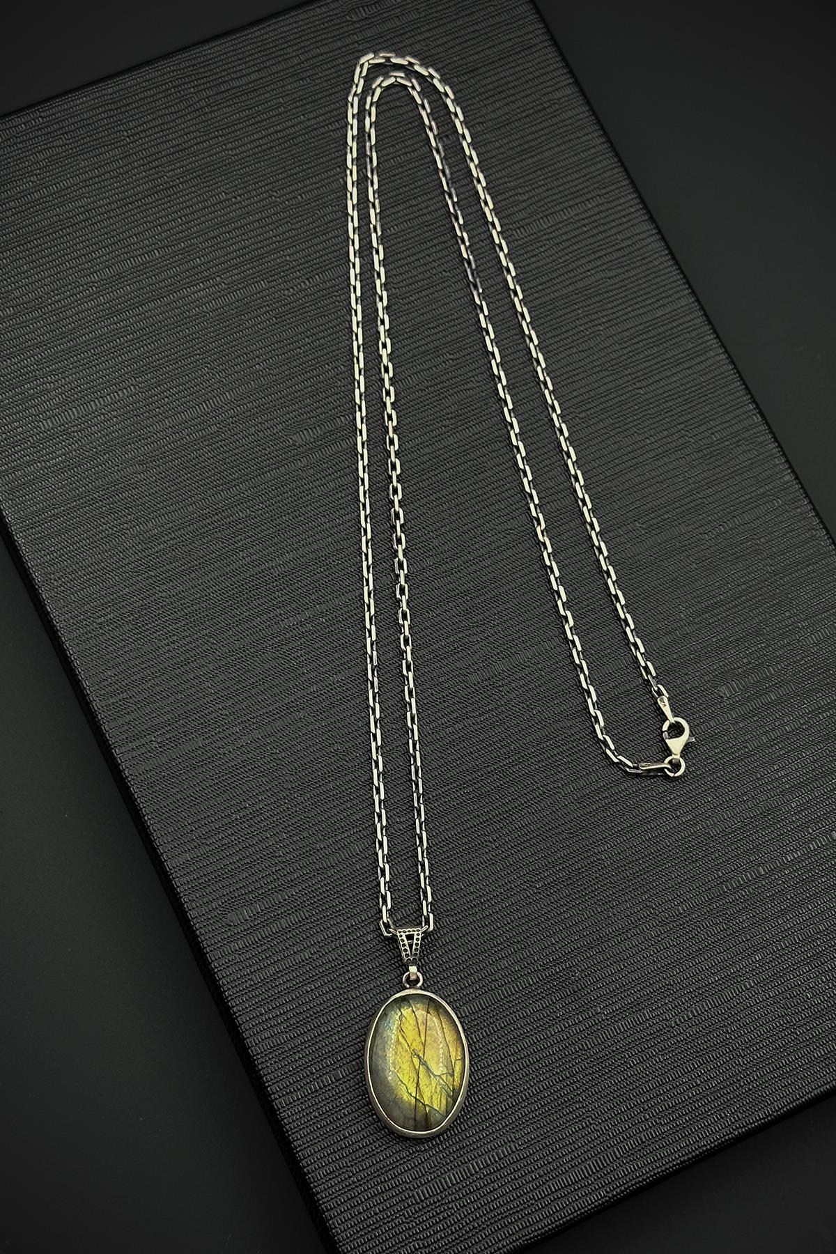 FRNCH 925 Ayar Gümüş ve Labrodorit Doğal Taşlı Yeşil Renk Erkek Kolye FRJ30918-1018-Y2