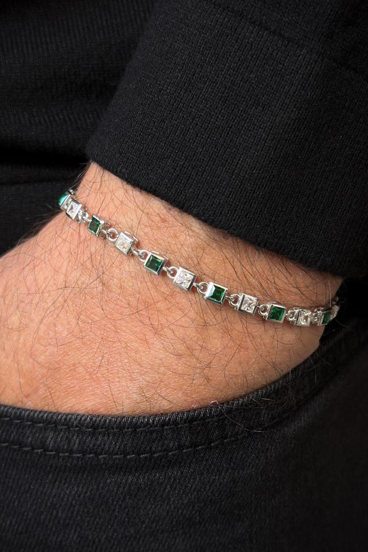 FRNCH 925 Ayar Gümüş Yeşil-Beyaz Zirkon Taşlı Gümüş Renk Erkek Bileklik FRJ12717-3717-YA