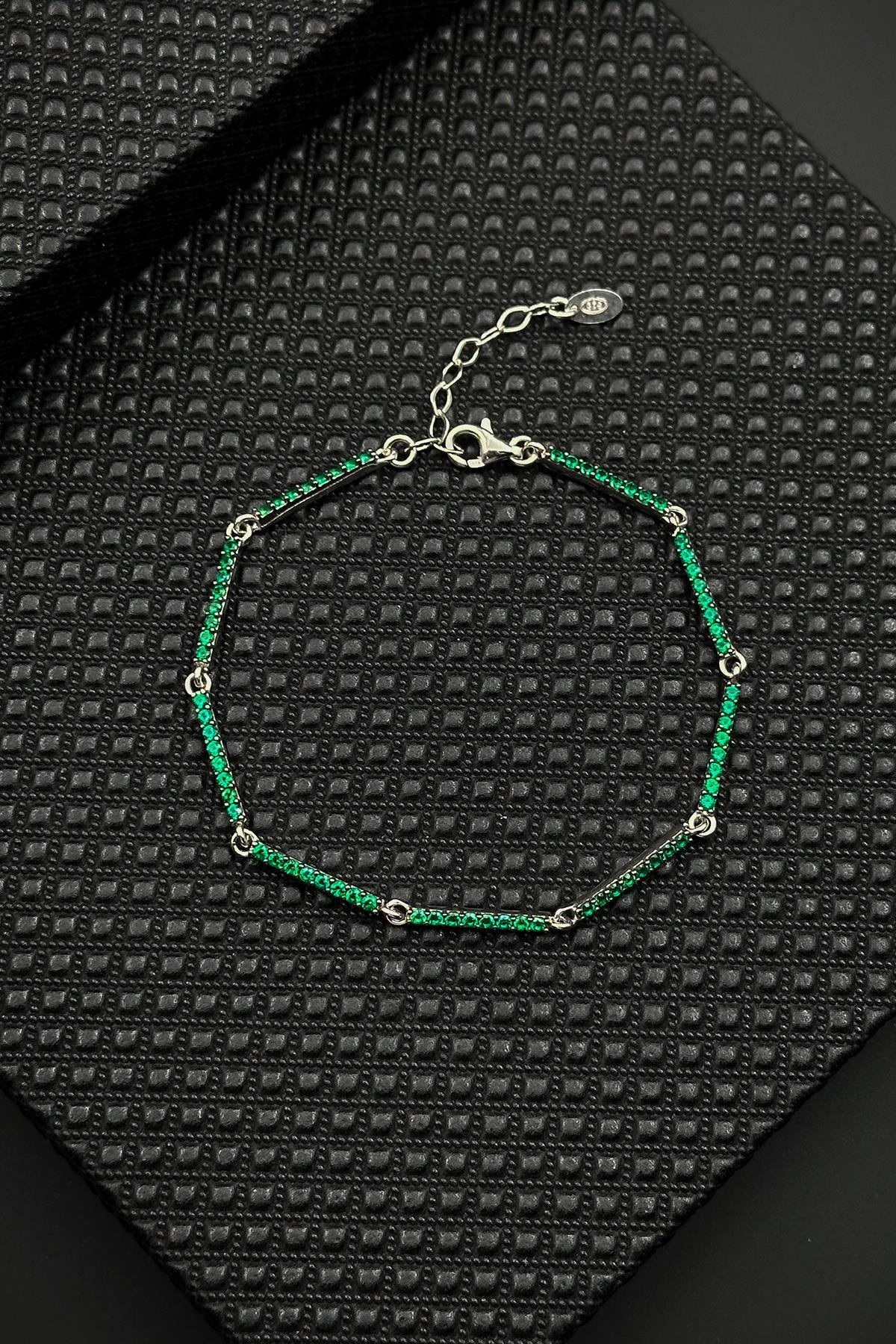 FRNCH 925 Ayar Gümüş Yeşil Zirkon Taşlı Erkek Bileklik FRJ12593-3593-Y