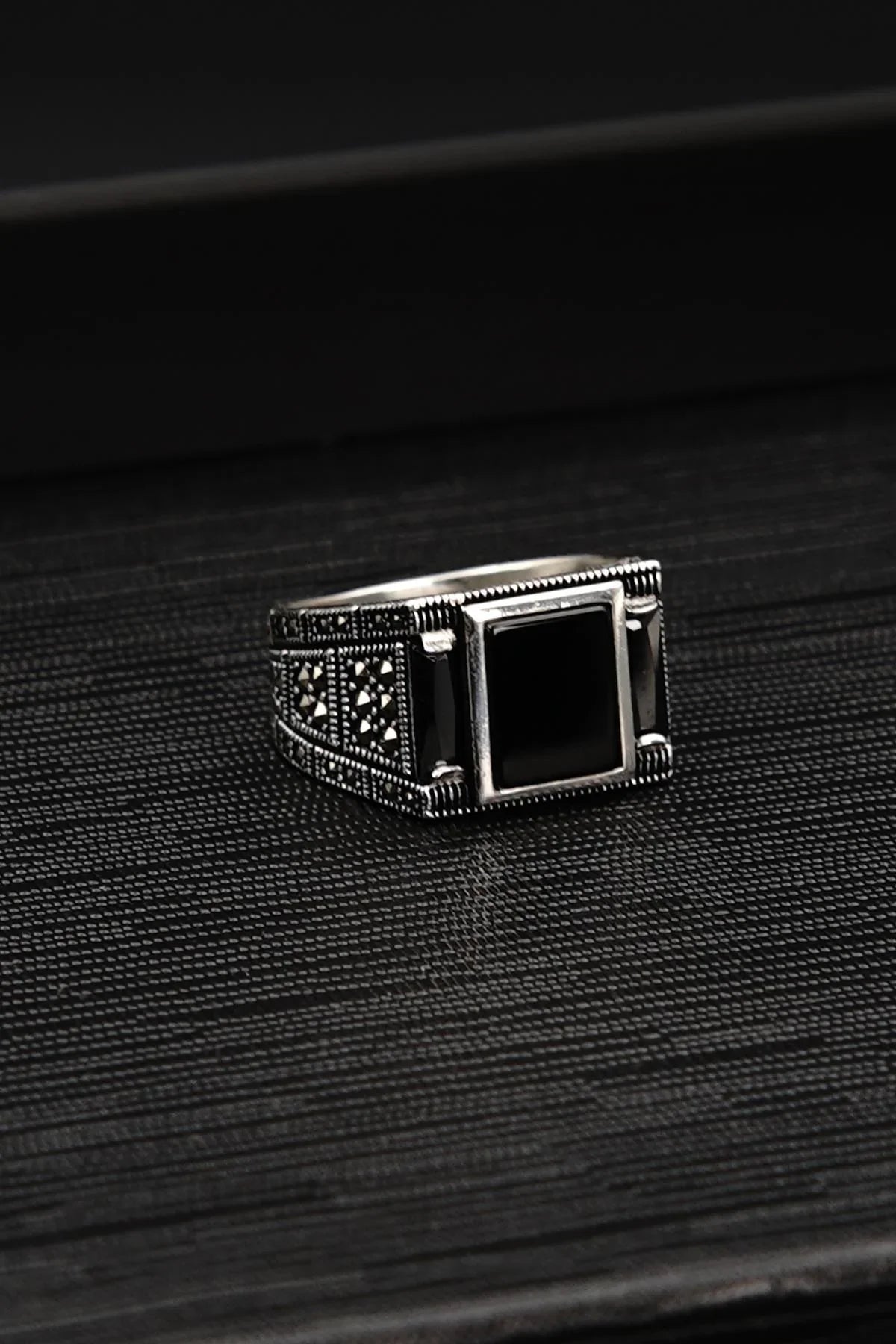 FRNCH 925 Ayar Gümüş Zirkon Taşlı Gümüş Renk Erkek Yüzük FRJ60078-178-A