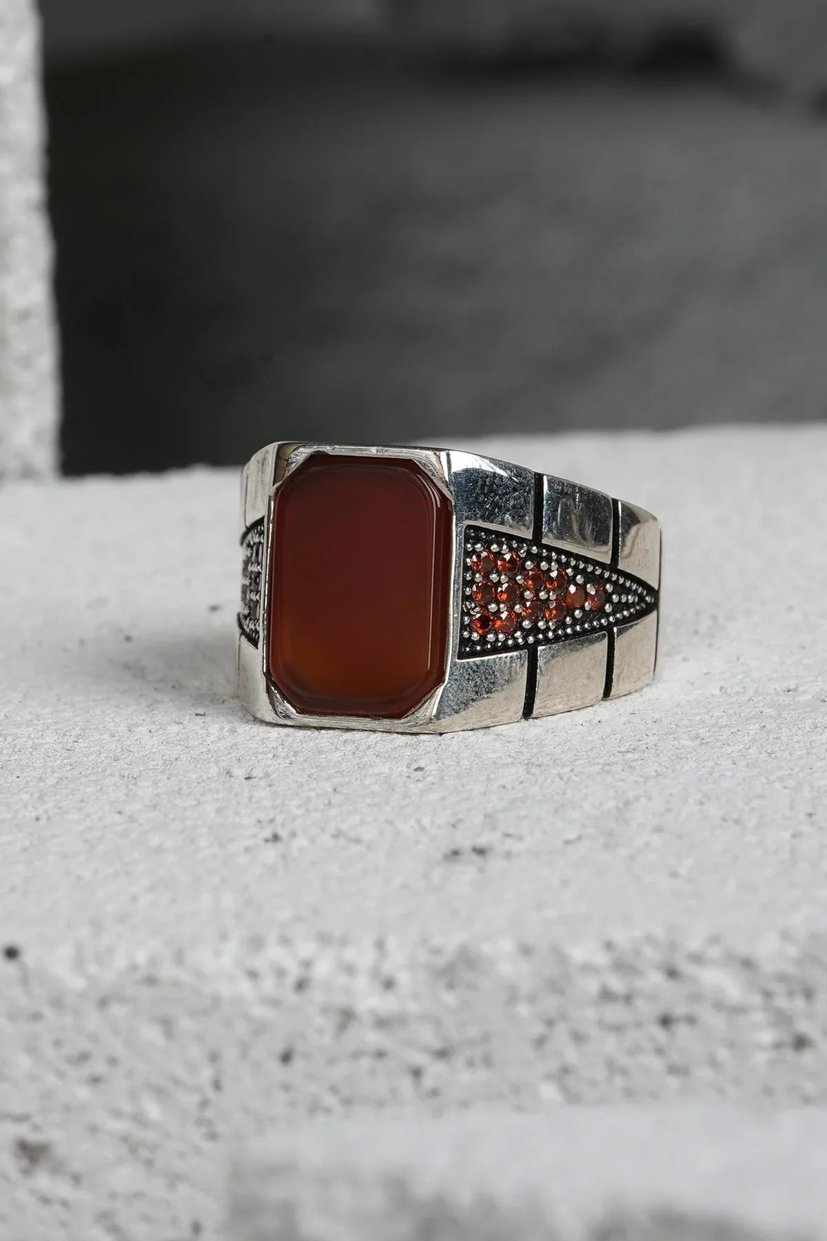 FRNCH 925 Ayar Gümüş Zirkon Taşlı Kahverengi Renkli Erkek Yüzük FRJ60093-193-K23